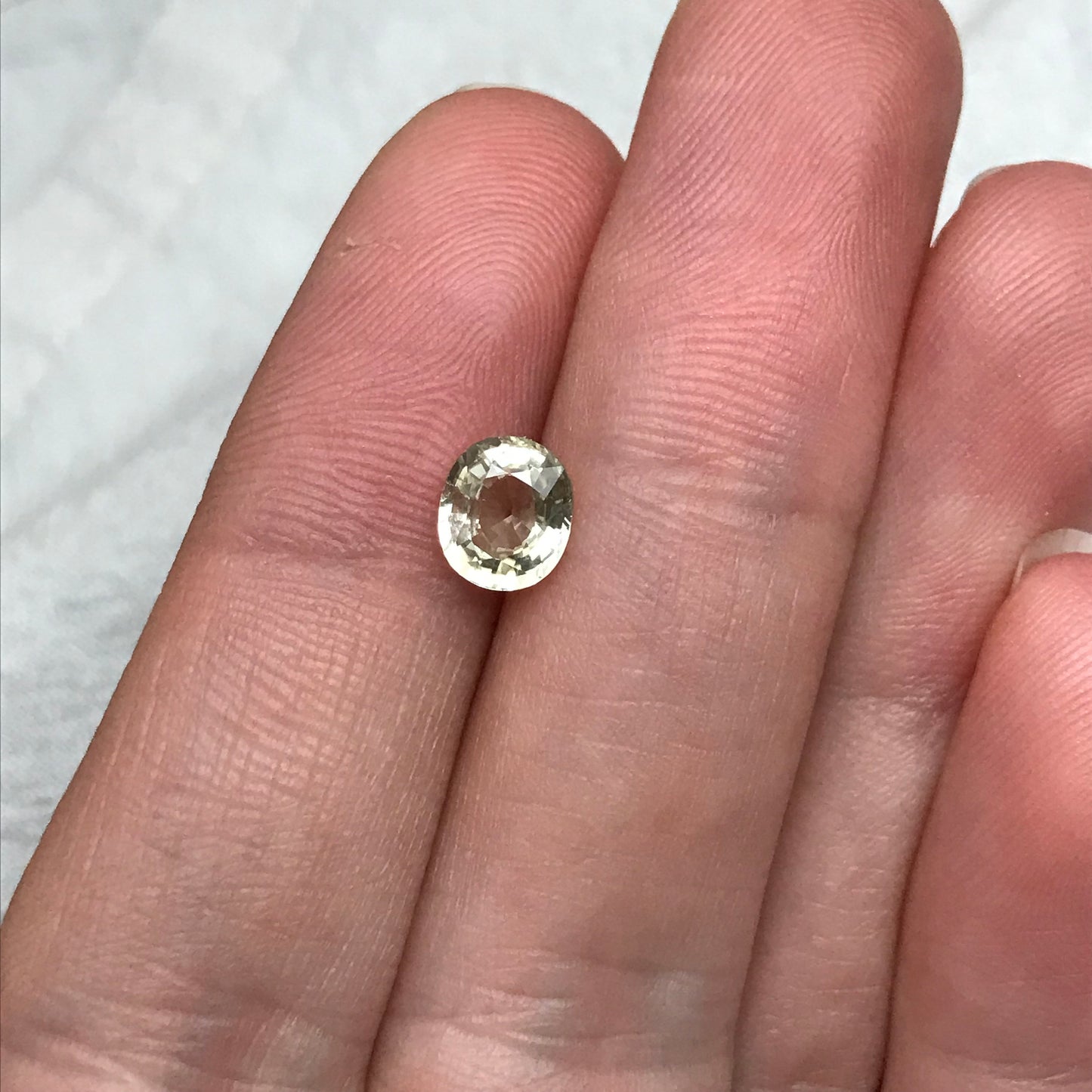 Natural Light Yellow Sapphire 1.24 cts 6.7x5.8mm Oval Corundum Gem Faceted Loose Unmounted Gemstone Heated