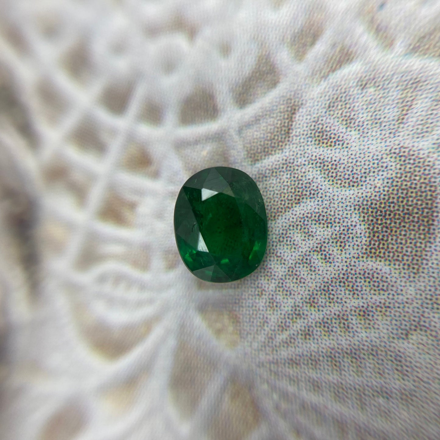 5x4mm carat Natural Green Tsavorite Garnet 0.41 carat Oval Cut, Faceted Loose Rich Green