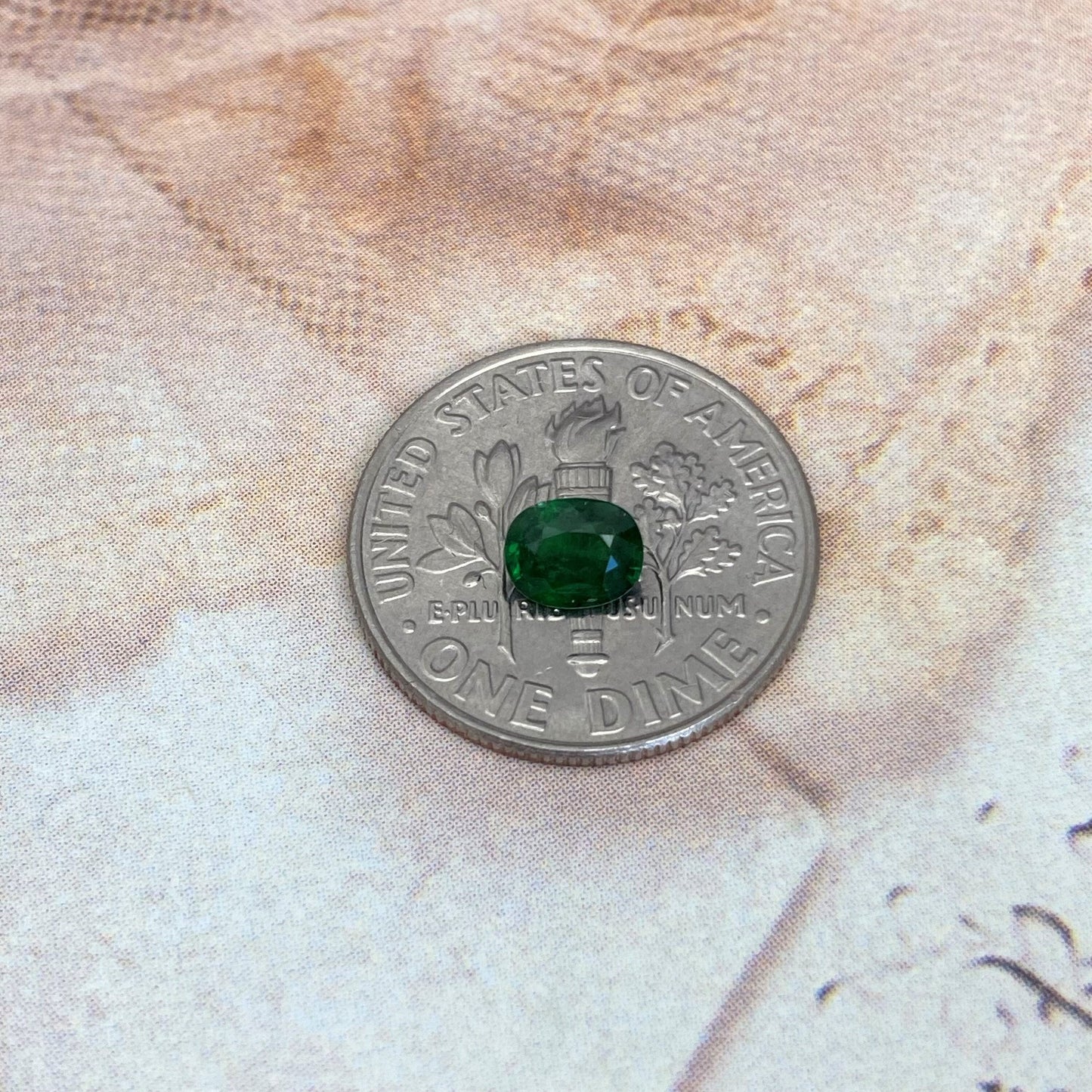 5x4mm carat Natural Green Tsavorite Garnet 0.41 carat Oval Cut, Faceted Loose Rich Green