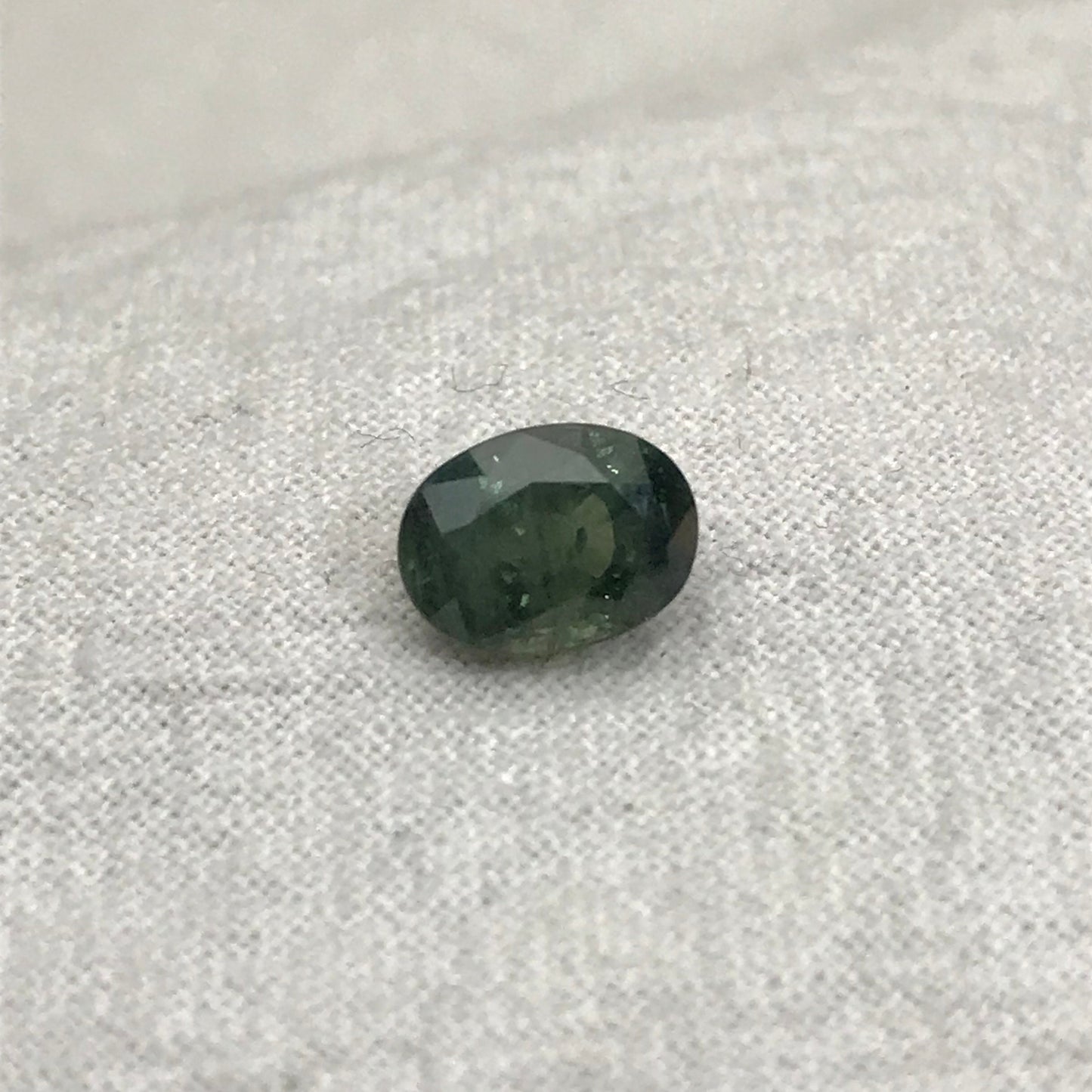 2.32 Carat Green Sapphire 8.18x6.05mm Oval Cut,  Heated Sapphire, Africa, Faceted Loose Gemstone