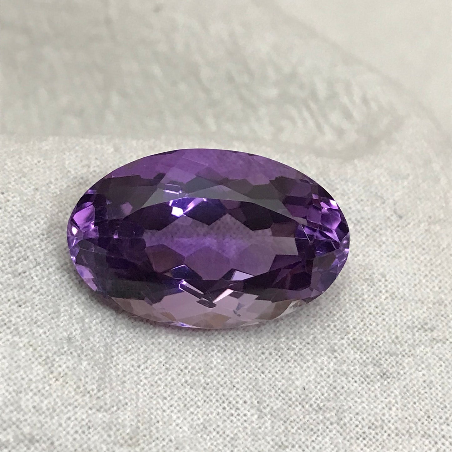 21.65 Carat Amethyst 22.85x14.55mm Oval Cut, Purple Quartz, Large Faceted Loose Gemstone