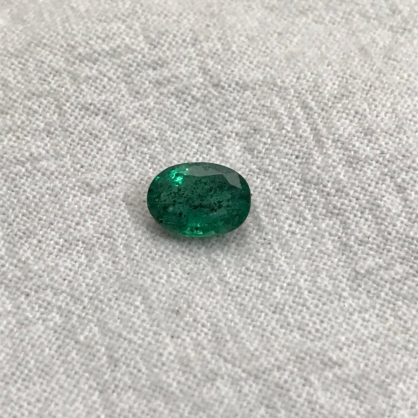 0.75 Carat Natural Green Emerald 6.9x5mm Oval Cut, Faceted Loose Gemstone