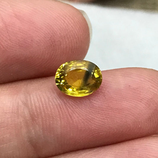 1.63 Carat Heated Yellow Sapphire 7.65x5.9mm Oval Cut, Faceted Loose Gemstone, Australia