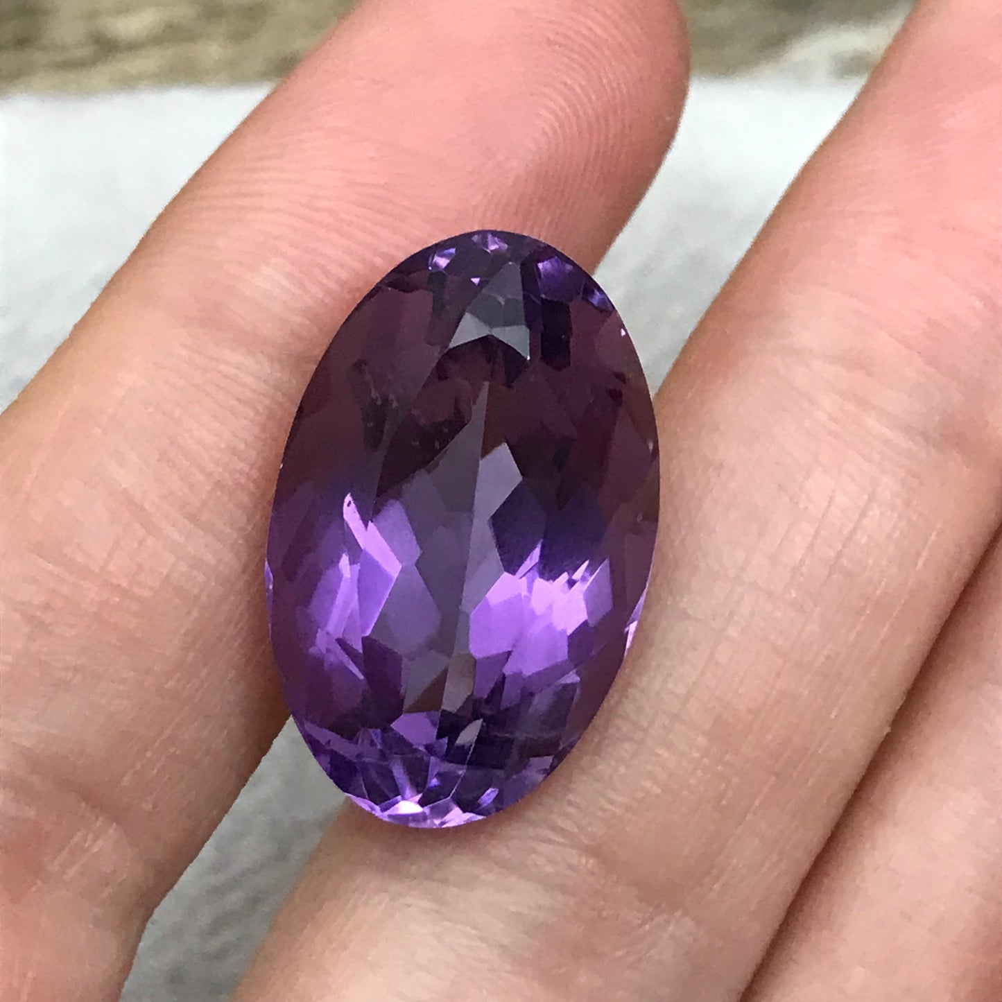 21.65 Carat Amethyst 22.85x14.55mm Oval Cut, Purple Quartz, Large Faceted Loose Gemstone