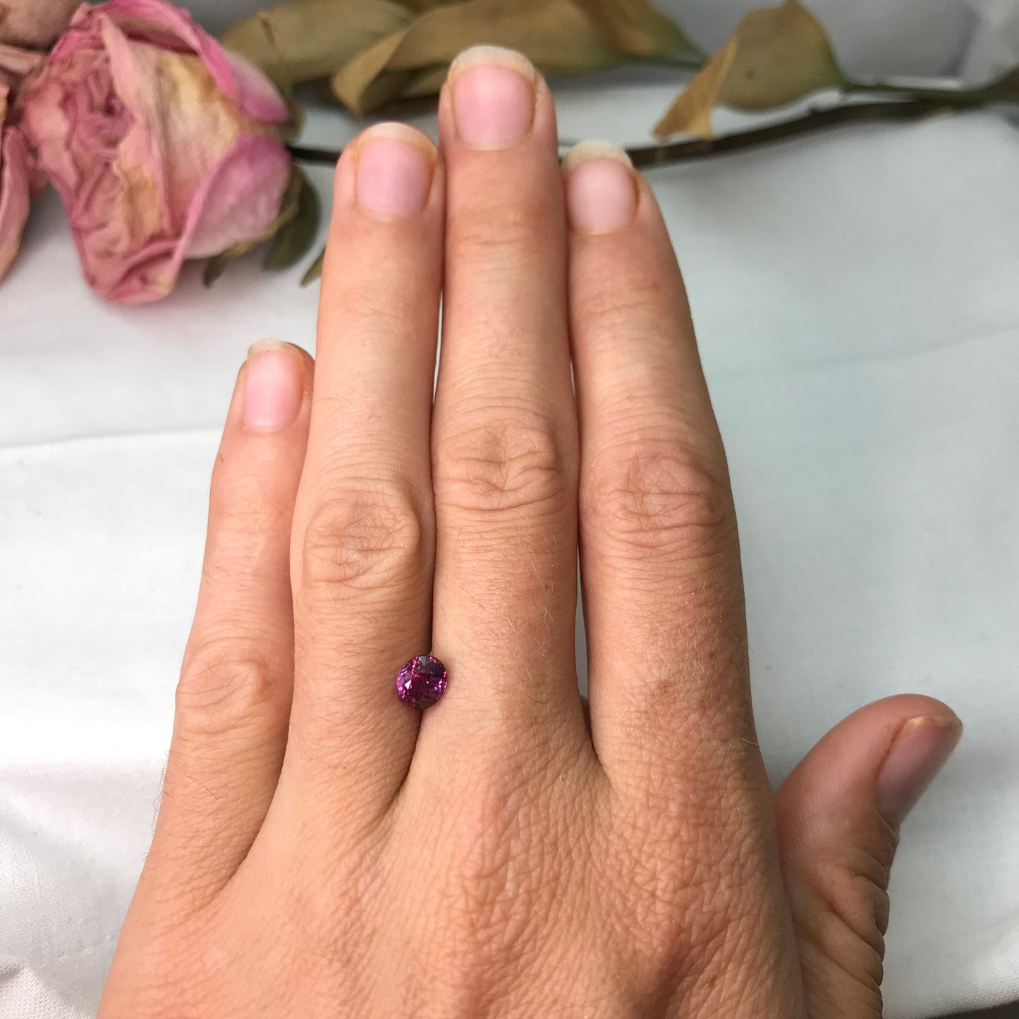 1.25 carat Unheated Purple Sapphire 6.1x5.18mm Oval Cut, Faceted Loose Natural Madagascar Sapphire