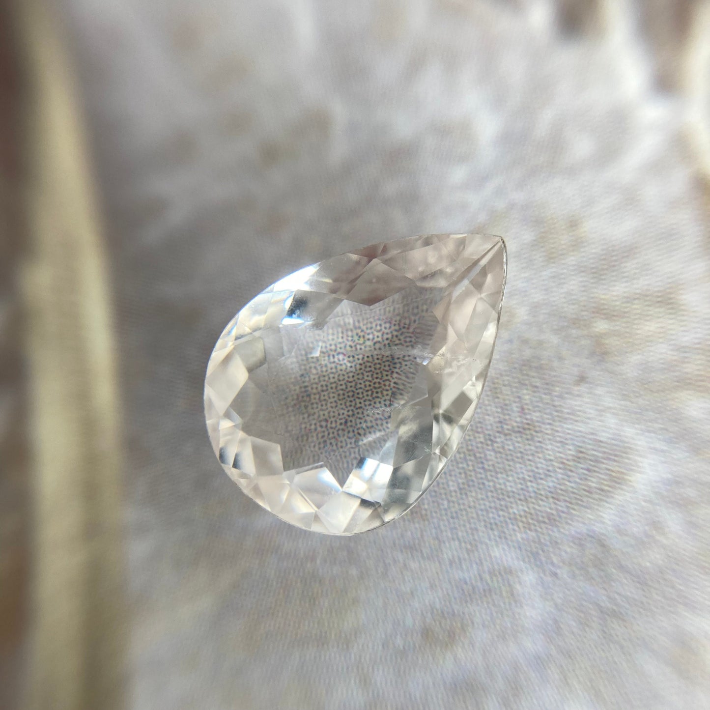 2.53 CT Very Light Morganite 11.5x8.5mm Pear Cut, Nearly Colorless Light Peach Beryl Loose Gemstone, Unmounted Gem