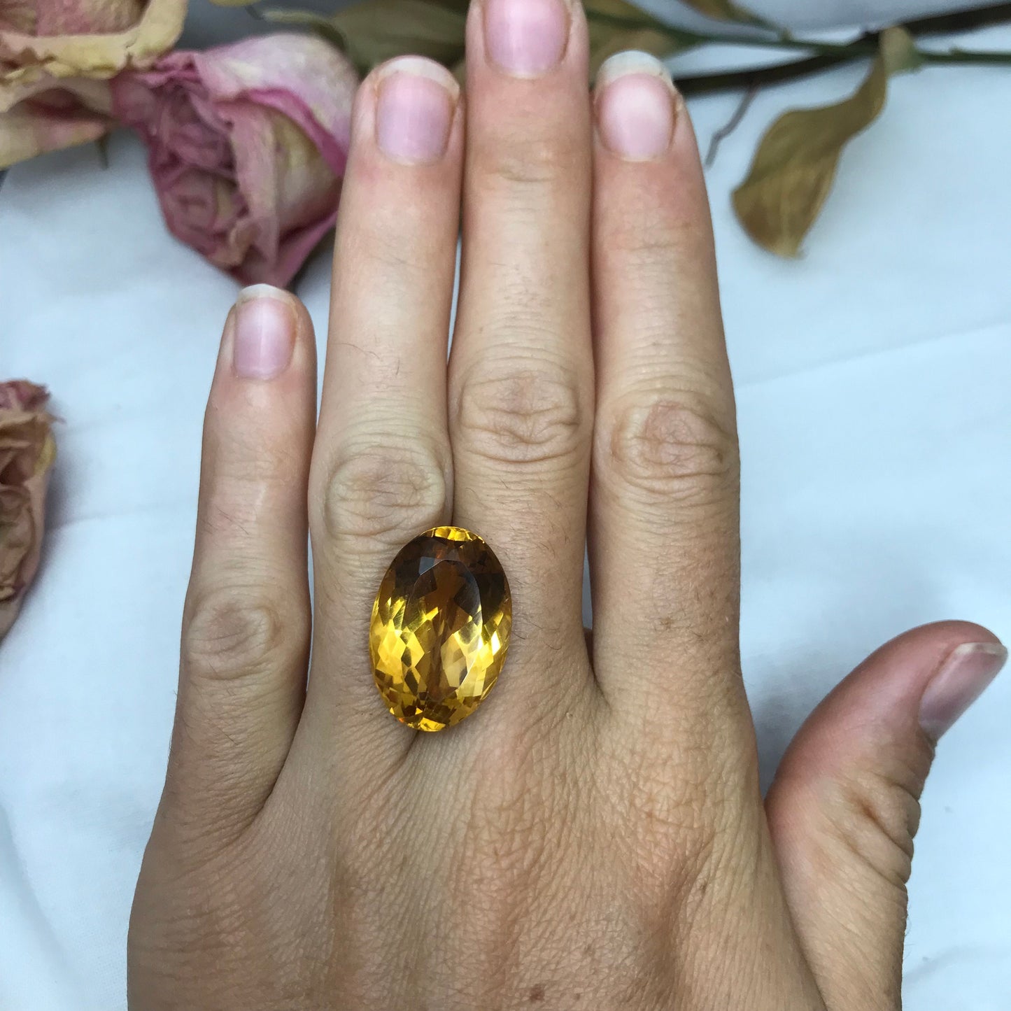 22.1x15.1mm Orange Citrine 21.9 carat Oval Cut, Faceted Loose Gemstone