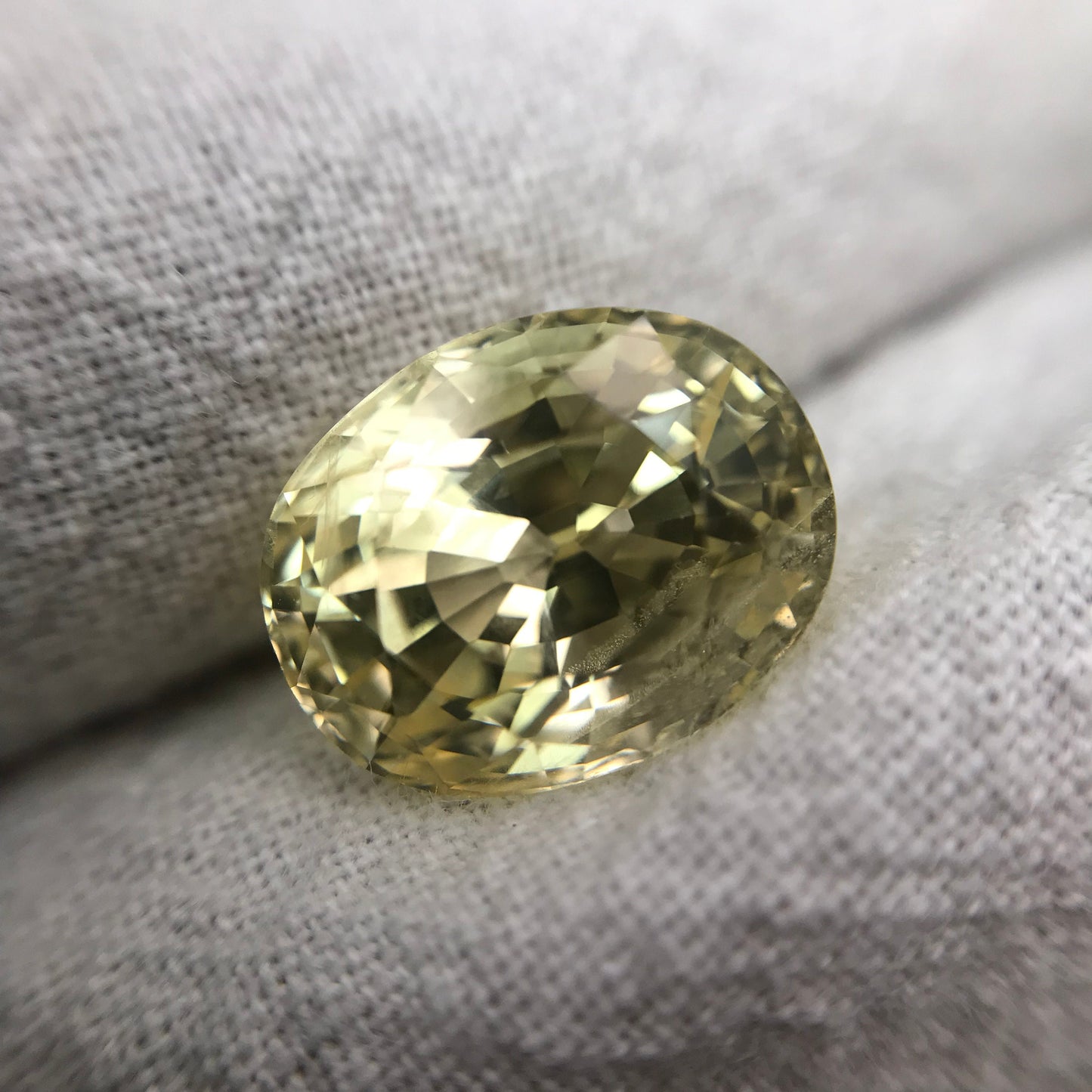GIA Certified 10.14 Carat Unheated Yellow Sapphire 12.71x9.99mm Oval Cut, Faceted Loose Natural Sri Lanka Sapphire