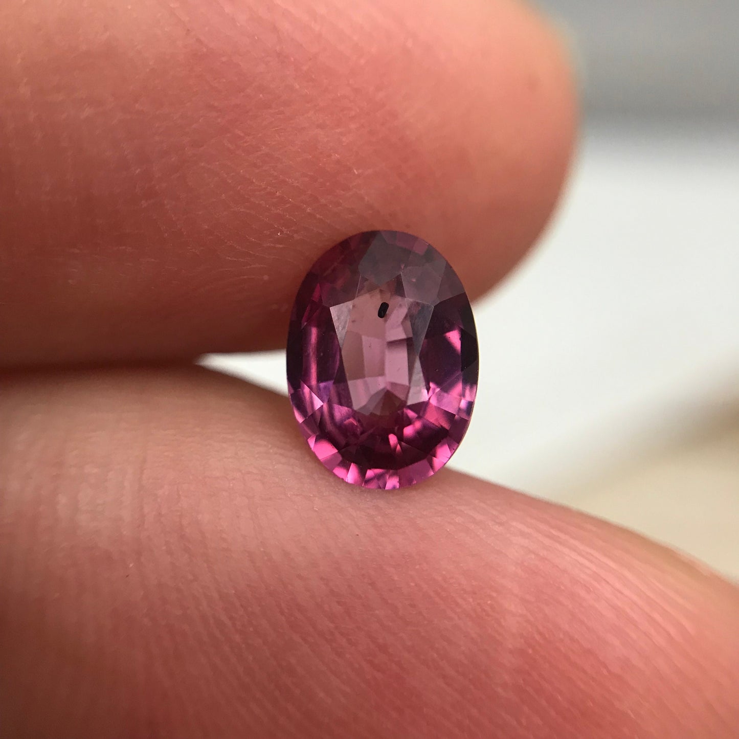 1.44 carat Pinkish Purple Rhodolite Garnet 8.14x6.03mm Oval Cut, Faceted Loose Natural Garnet