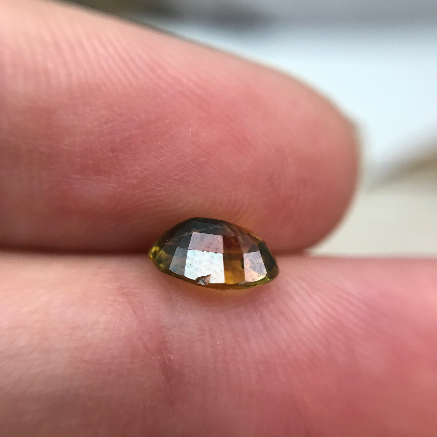1.51 Carat Heated Yellow Orange Sapphire 7.91x5.82mm Oval Cut, Faceted Loose Gemstone, Australian Sapphire