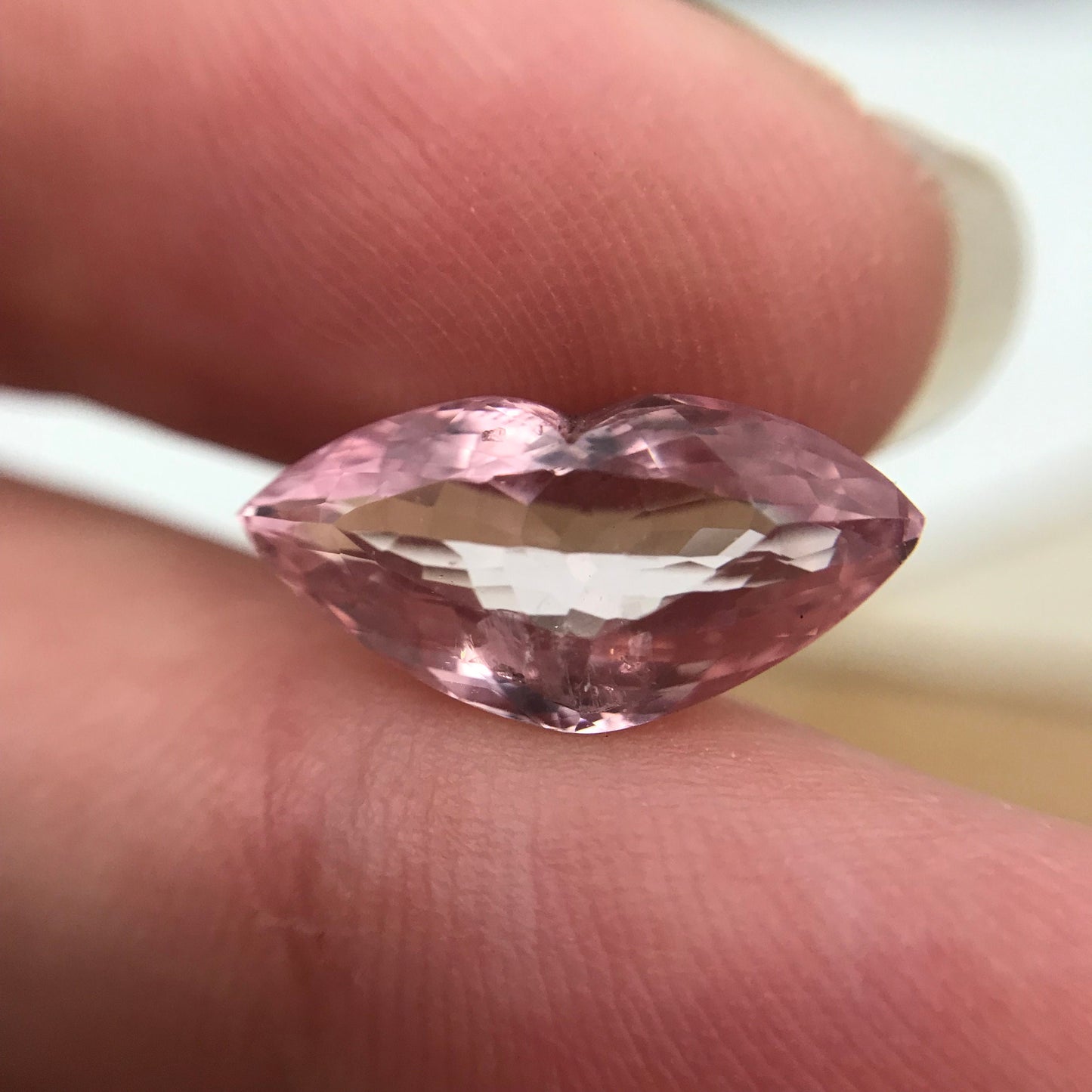 4.42 Carat Pink Tourmaline 15.68x7.93mm Lips Shaped Cut, Unmounted Faceted Loose Gemstone for Jewelry Setting