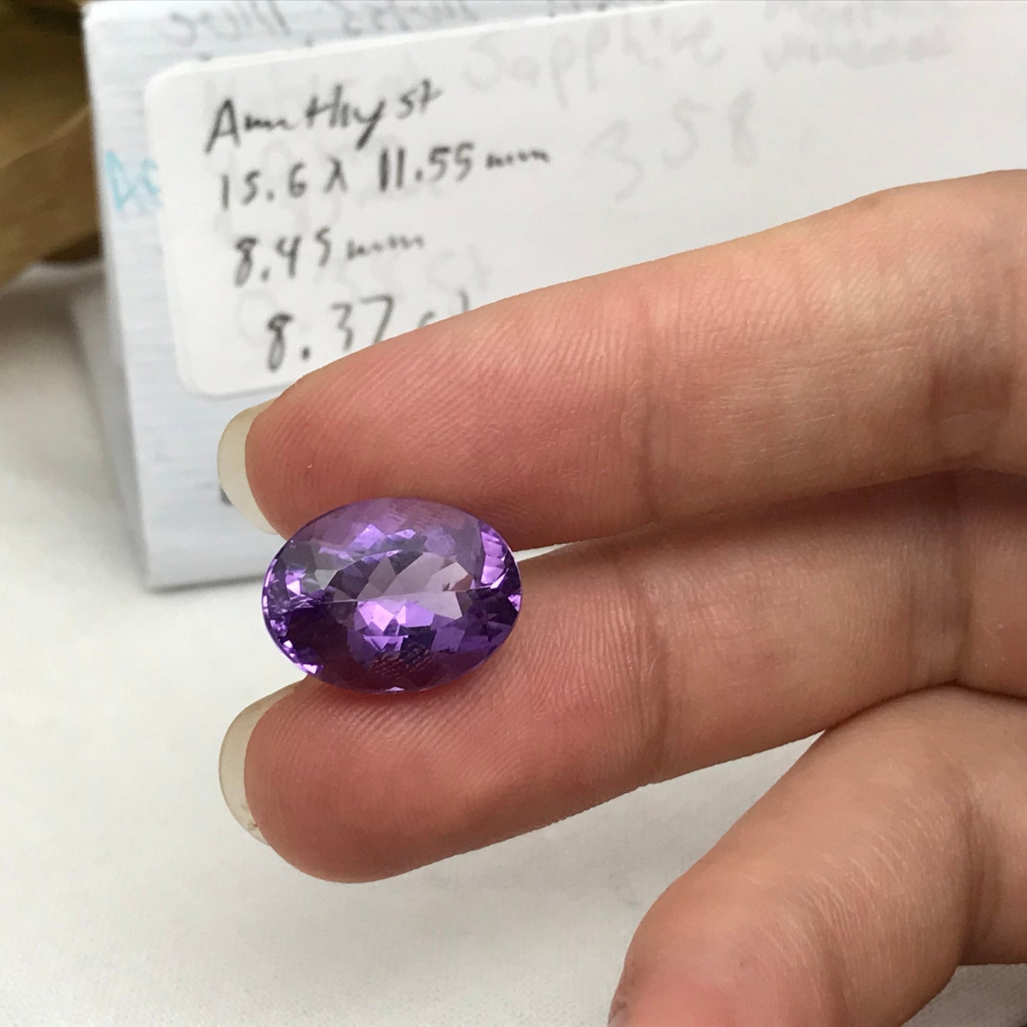 8.37 Carat Amethyst 15.6x11.55mm Oval Cut, Faceted Loose Purple Quartz