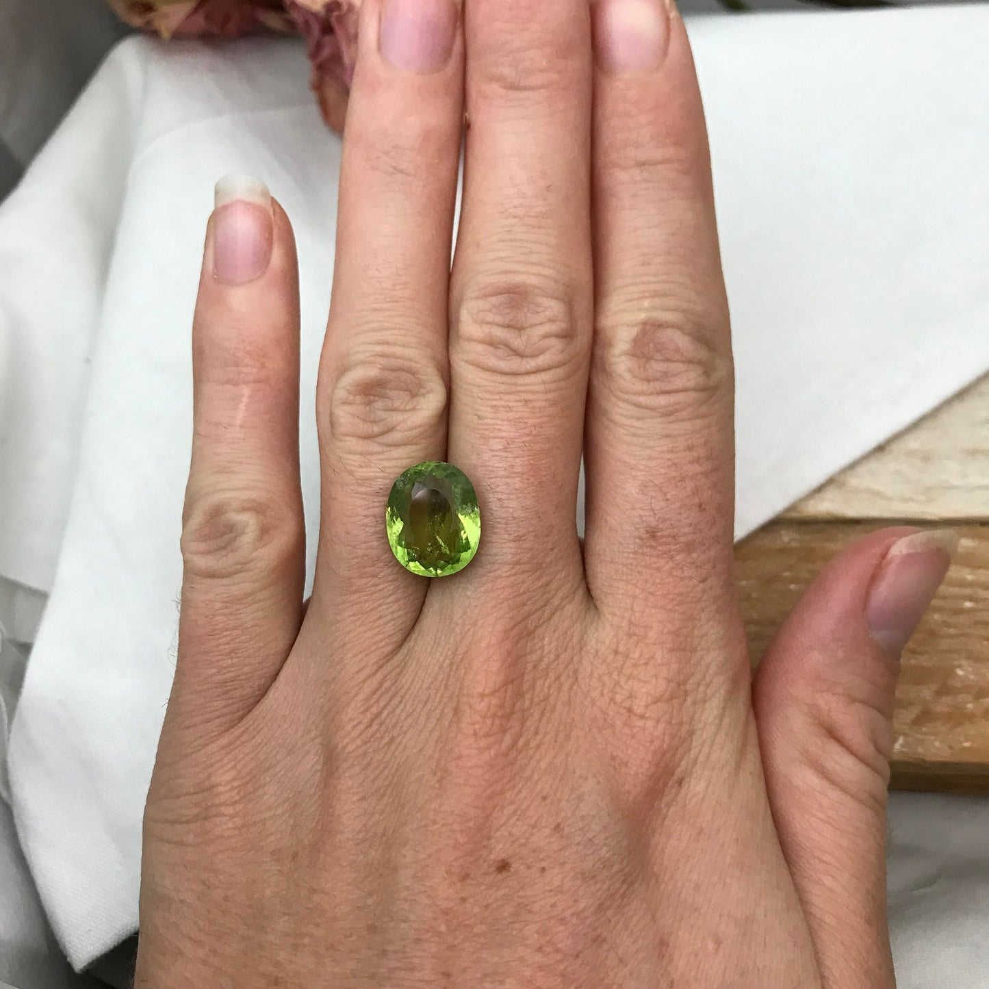 6.30 Carat Natural Green Tourmaline 13.35x10.93mm Oval Cut, Faceted Loose Gemstone