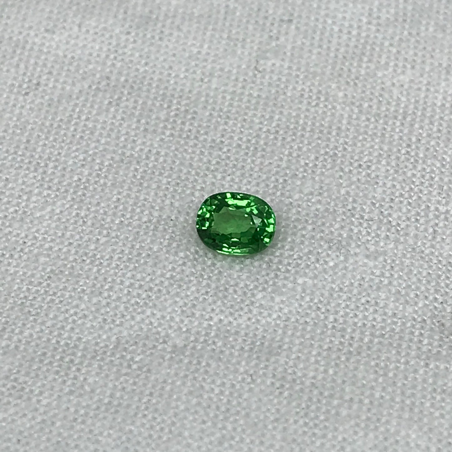 0.47 carat Natural Green Tsavorite Garnet 5.0x3.9mm Oval Cut, Faceted Loose Gemstone