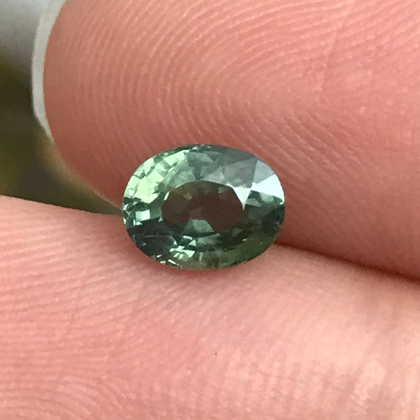 1.13 Carat Green Sapphire 6.47x5.2mm Oval Cut, Unheated Faceted Loose Natural Sapphire For Jewelry Setting