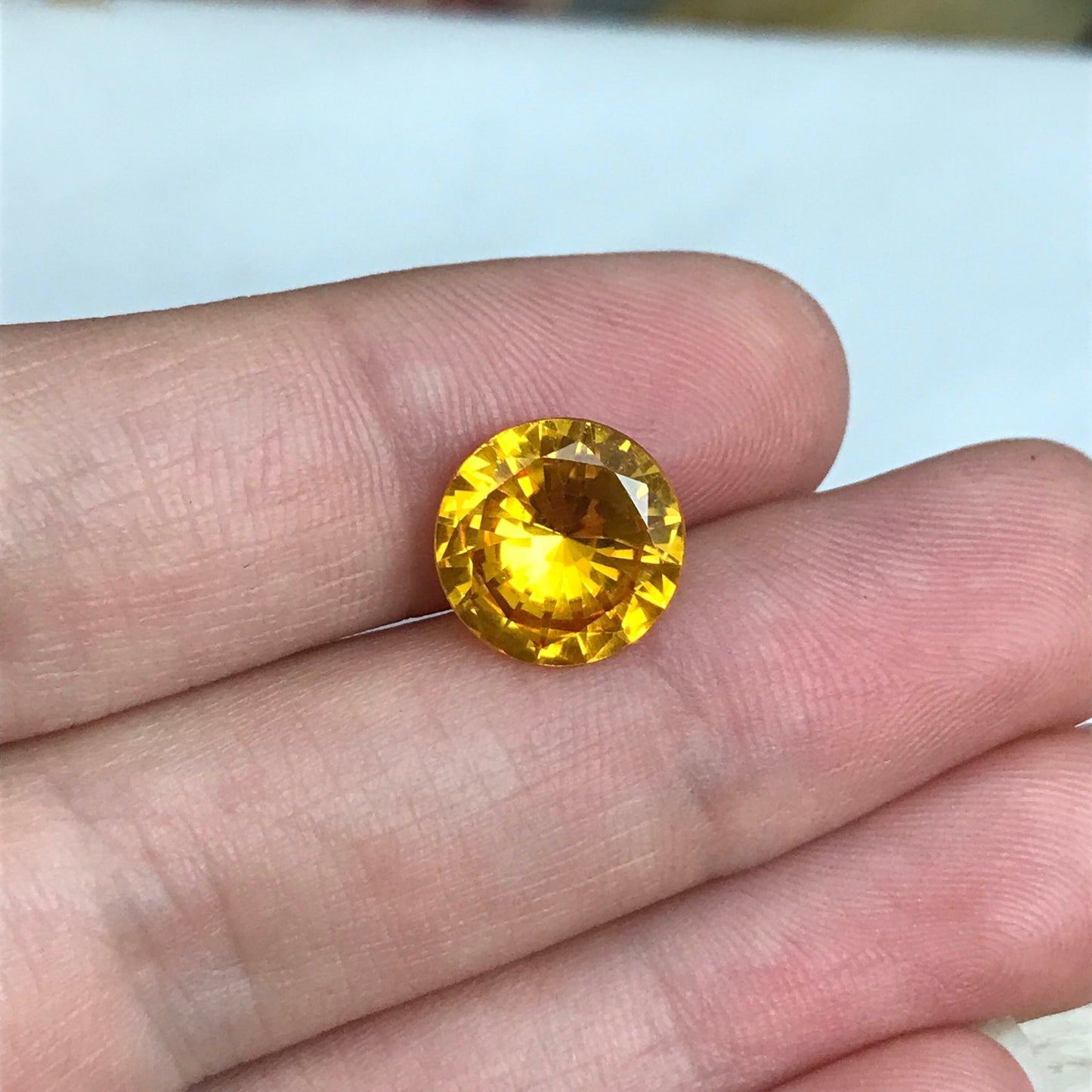 4.73 Ct Orange Yellow Synthetic Sapphire 10.7mm Round Cut, Faceted Loose Gemstone