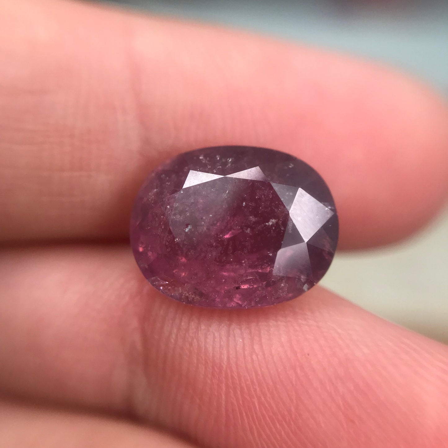 6.89 Carat Purplish Pink Sapphire 12.08x9.6mm Oval Cut, Faceted Loose Natural Tanzania Sapphire