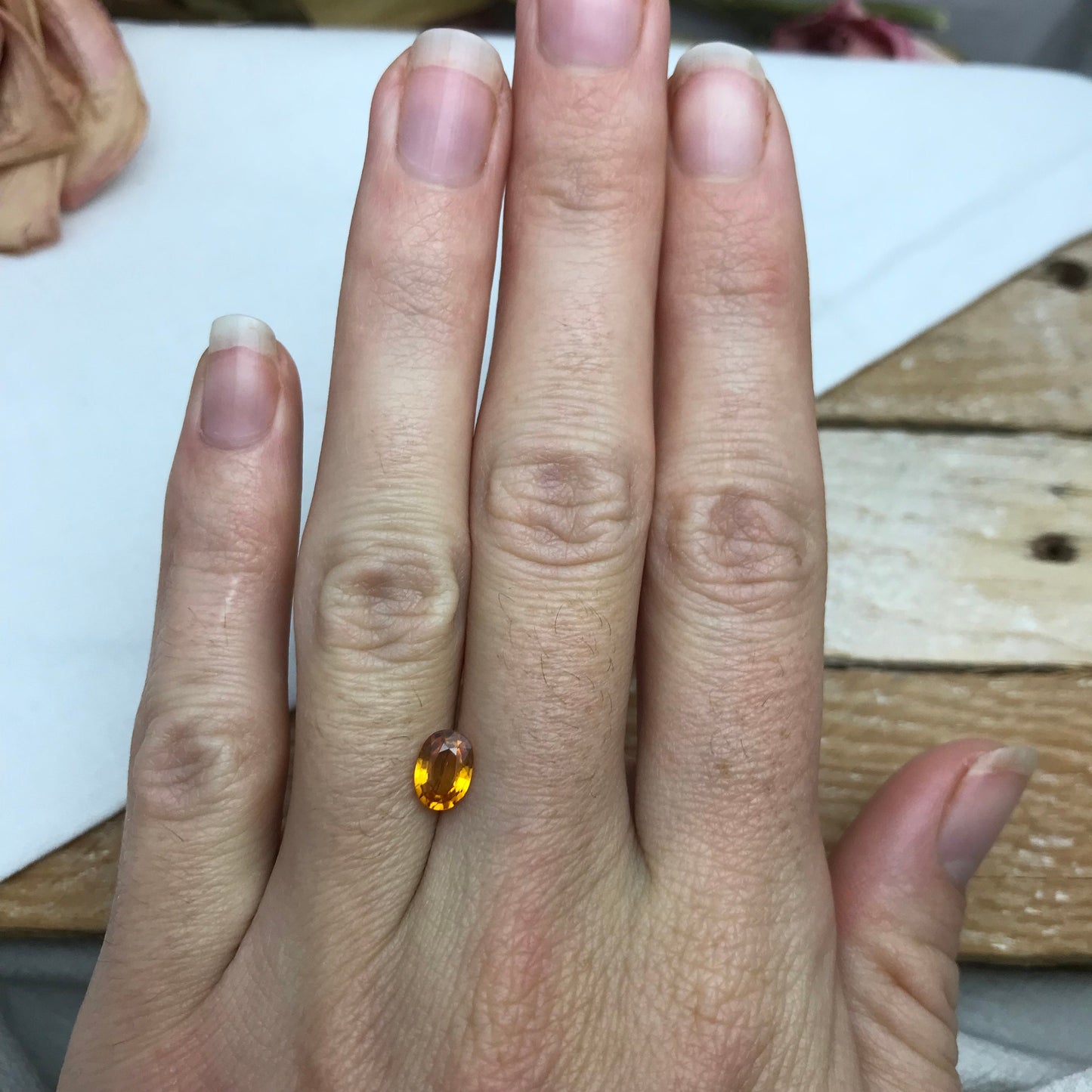 7x5mm Orange Sapphire 0.96 ct Color Treated Oval cut Faceted Loose Vivid Fancy Color Sapphire