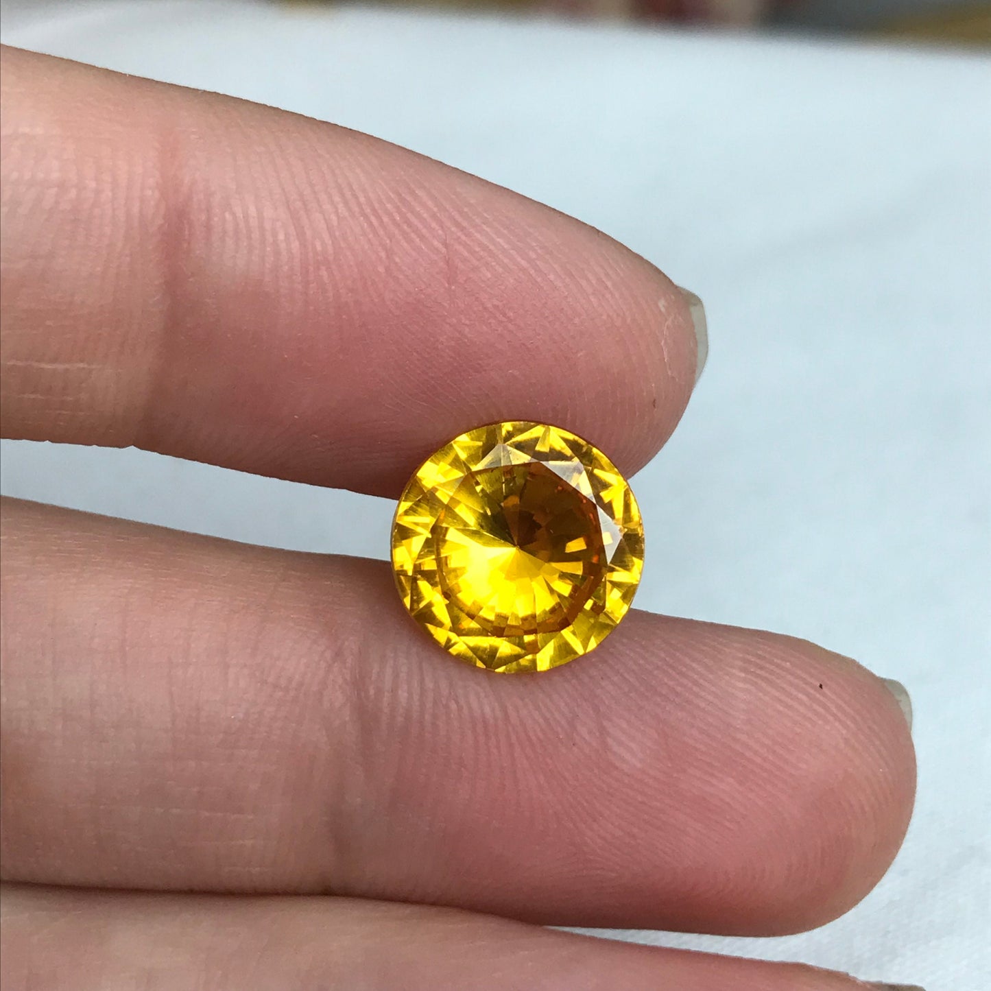 4.73 Ct Orange Yellow Synthetic Sapphire 10.7mm Round Cut, Faceted Loose Gemstone