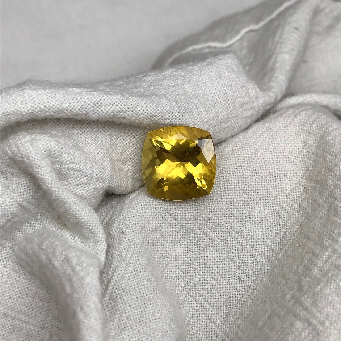5 Carat Golden Citrine 11mm Cushion Cut, Faceted Loose Quartz