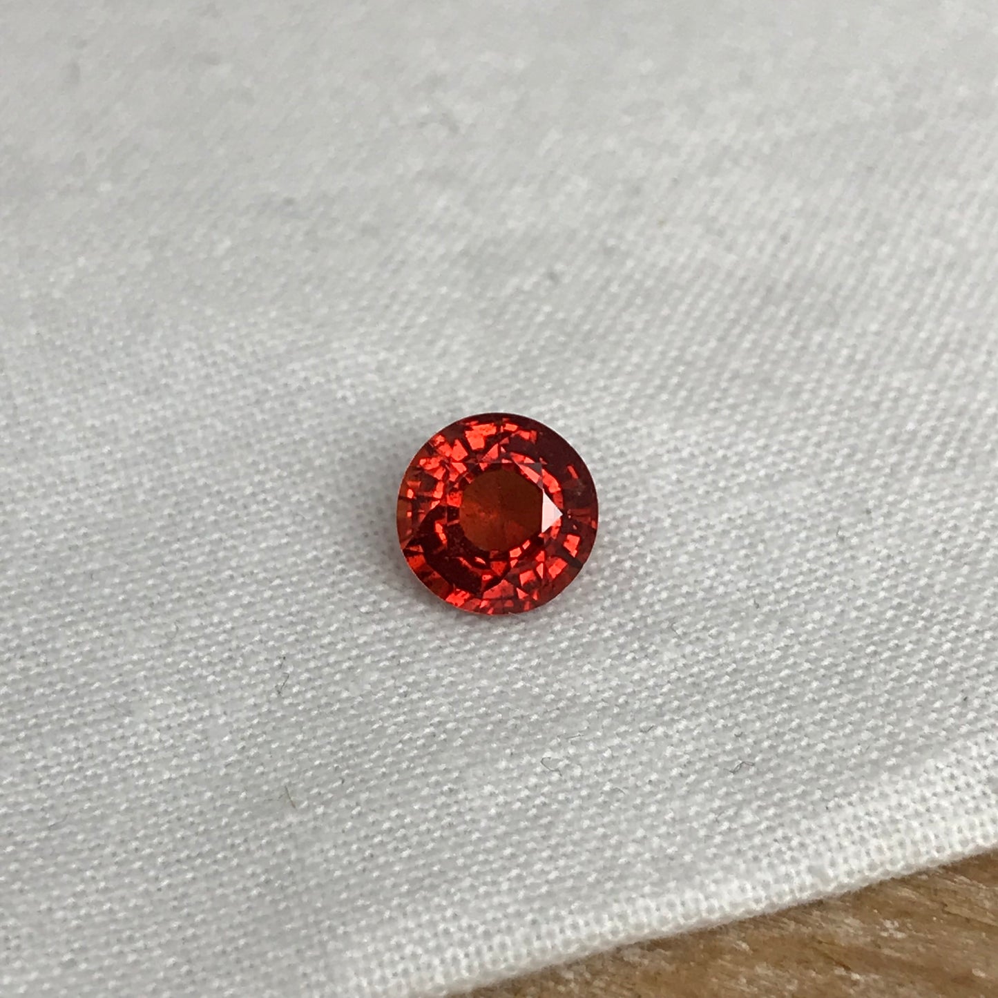 7mm Natural Bright Orange Sapphire 1.88 Carat Round Cut, Faceted Loose Reddish Orange Color Treated (BE) Sapphire