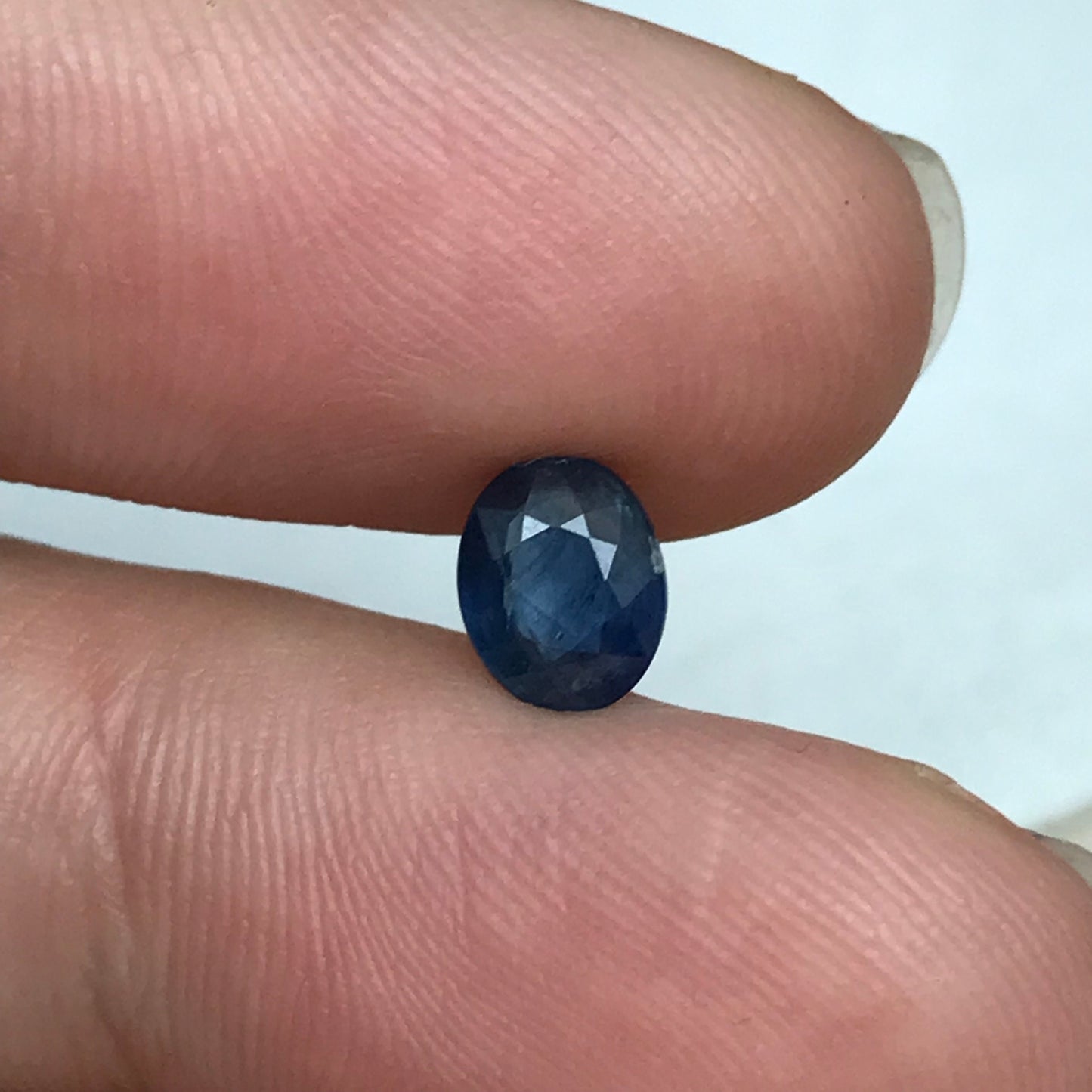 1 Ct Natural Blue Sapphire 6.6x5.3mm Oval Loose Faceted Velvety Blue Sapphire with Flaws