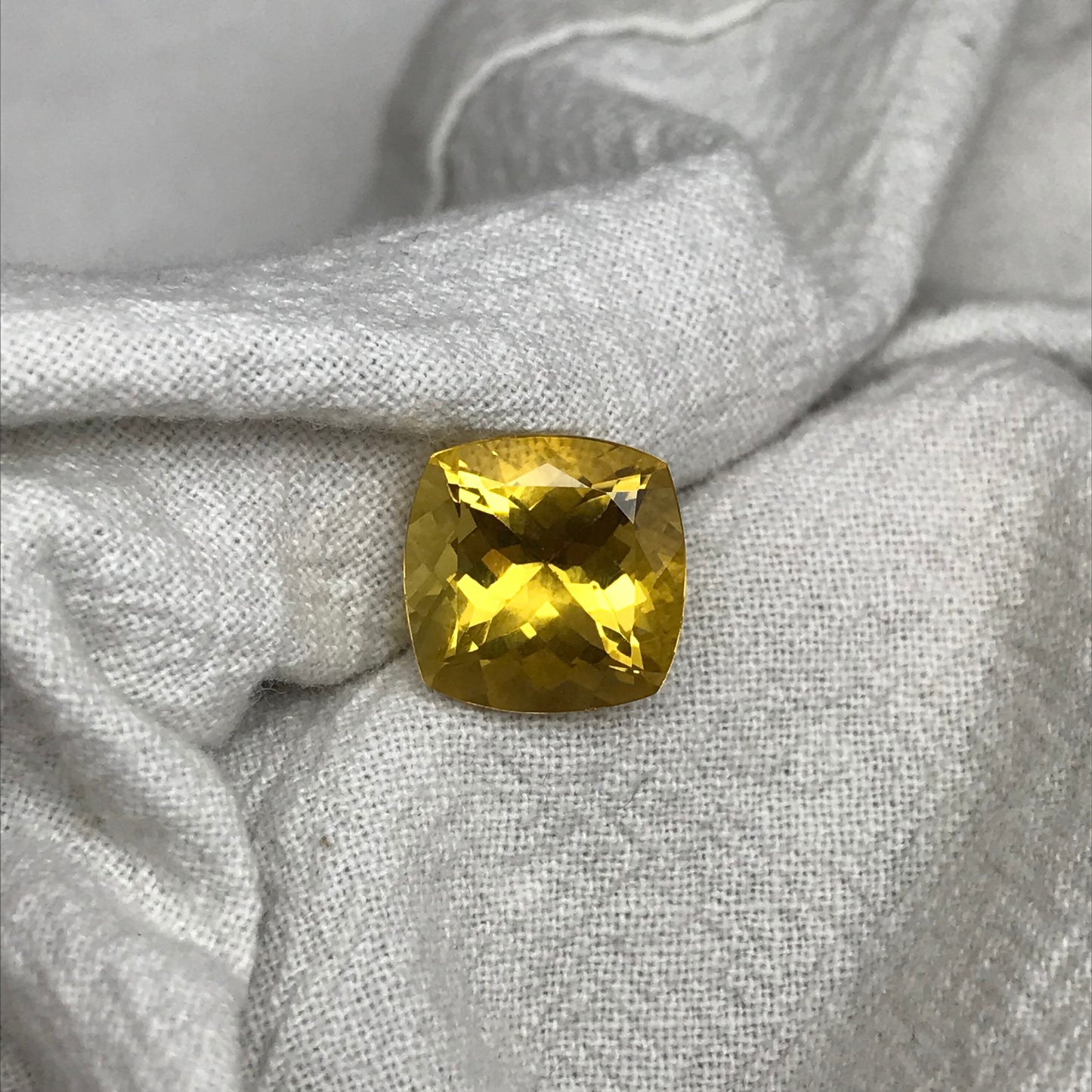 5 Carat Golden Citrine 11mm Cushion Cut, Faceted Loose Quartz