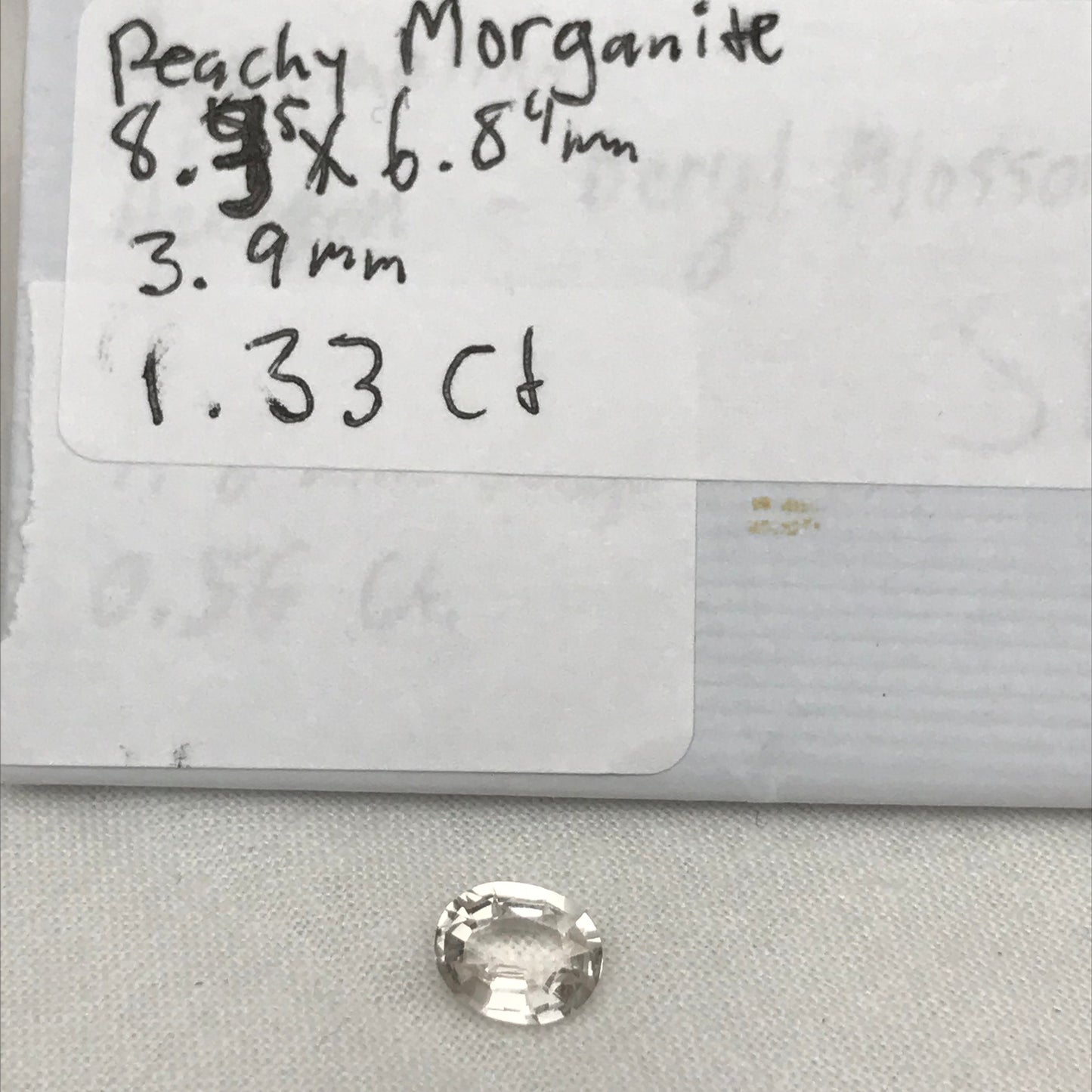 1.33 Carat Peach Morganite 8.3x6.8mm Oval Cut, Light Orangey Morganite