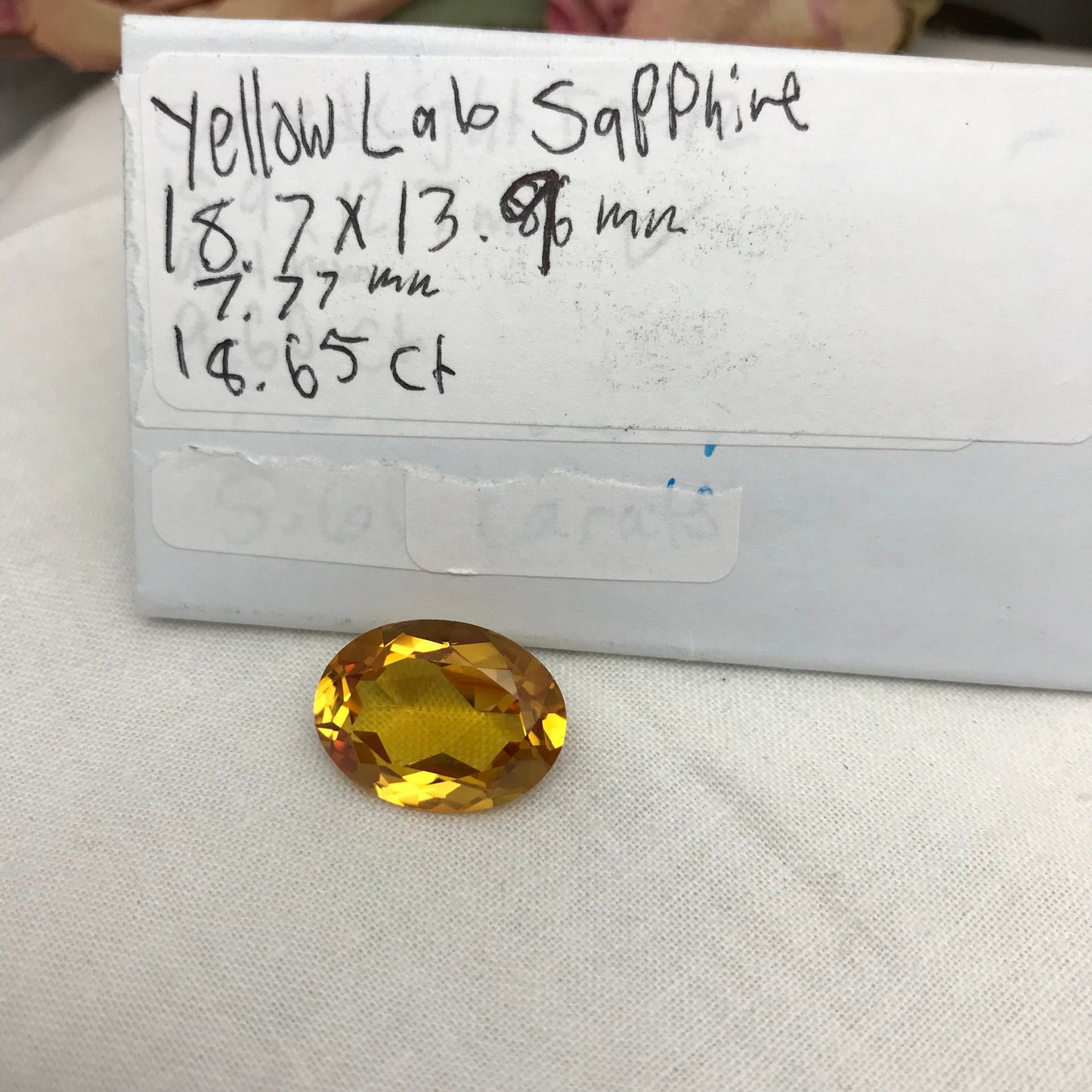 Large Orange Yellow Lab Sapphire 18.65 Carat, 18.7x13.9mm Oval Cut, 19x14mm Faceted Loose Gemstone