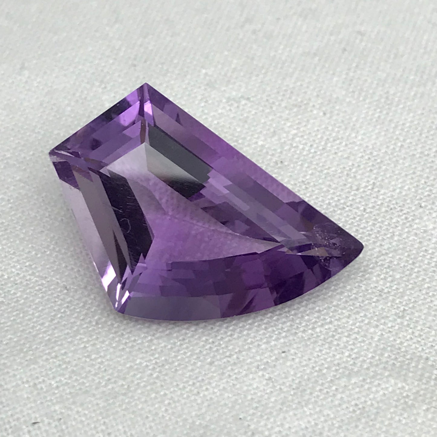 19 carat Purple Amethyst Freeform cut Faceted Large 21x16mm