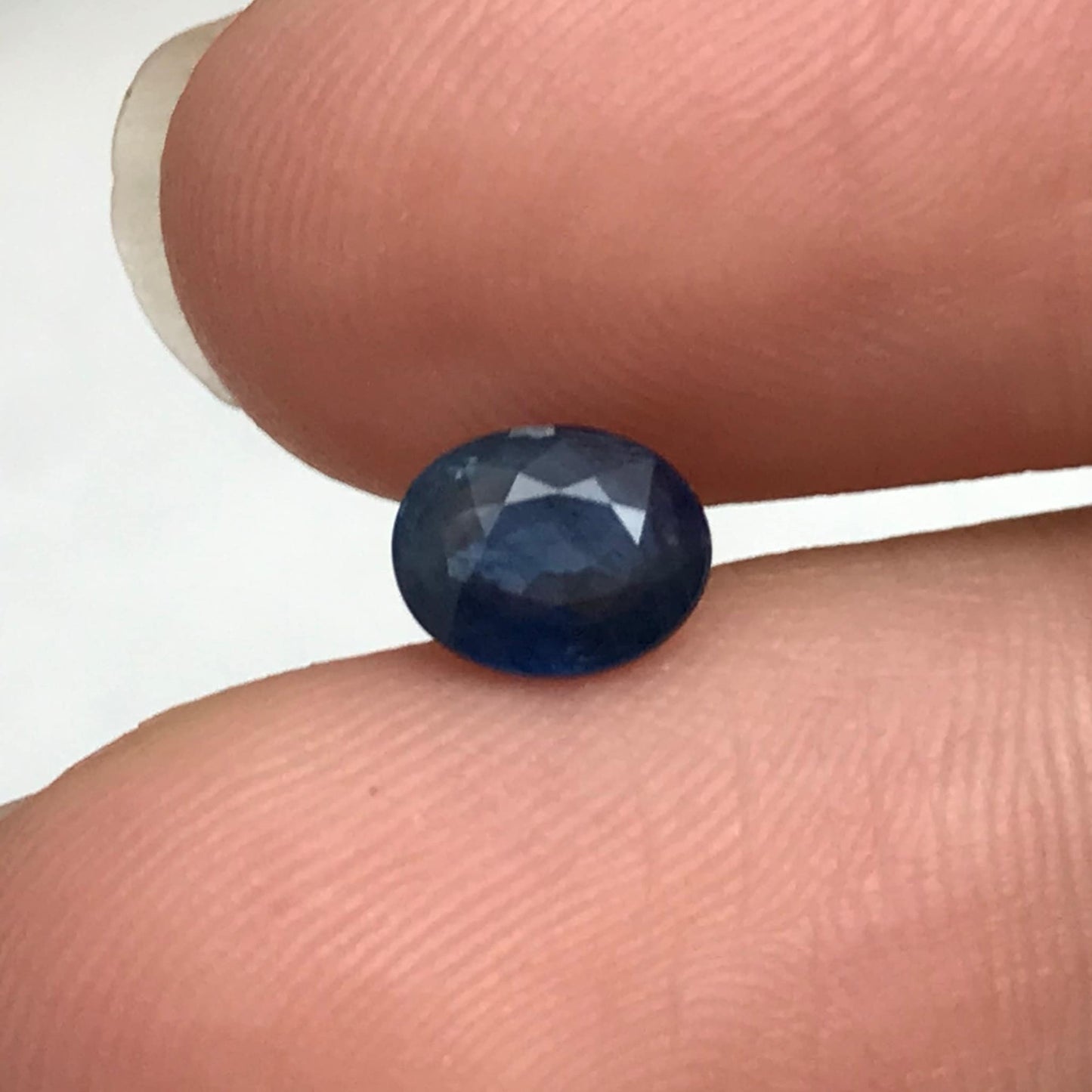 1 Ct Natural Blue Sapphire 6.6x5.3mm Oval Loose Faceted Velvety Blue Sapphire with Flaws