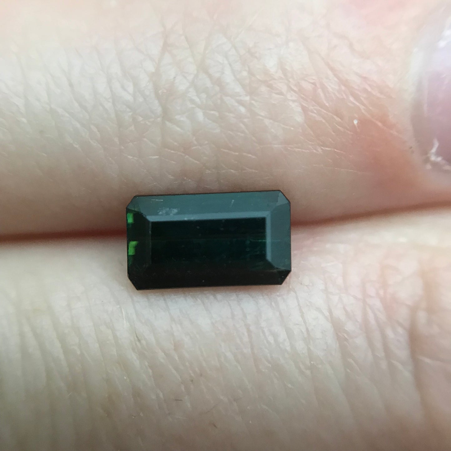 1.38 carat Natural Green Tourmaline 8.5x5mm Octagon Bluish Green