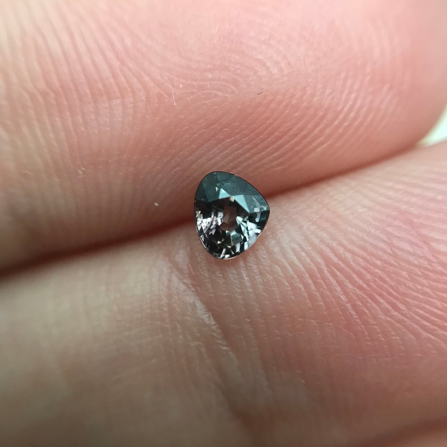 0.31 carat Natural Purple Sapphire 4.2x3.6mm Fat Pear Cut, Faceted Loose Gem