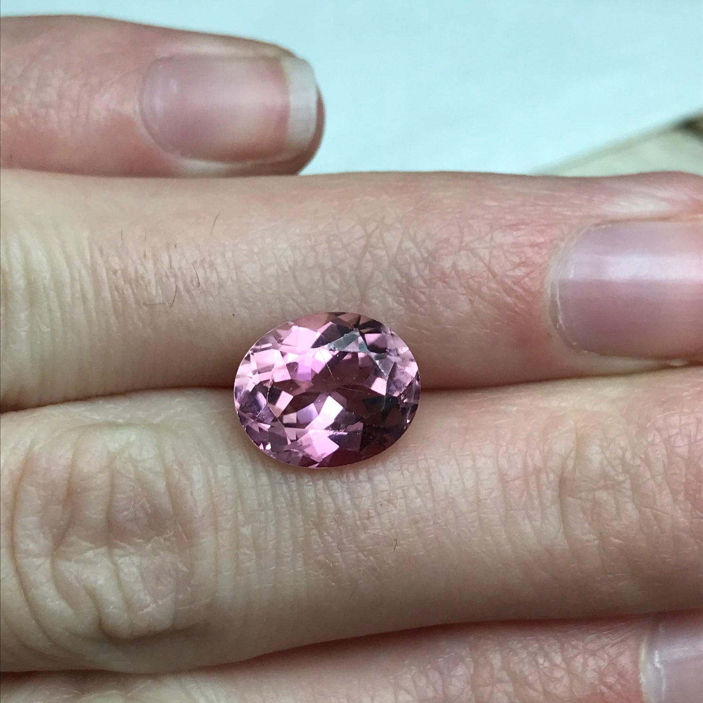 4.22 Carat Natural Pink Tourmaline 11.3x9.4mm Oval Cut, Faceted Loose Gemstone, scratched