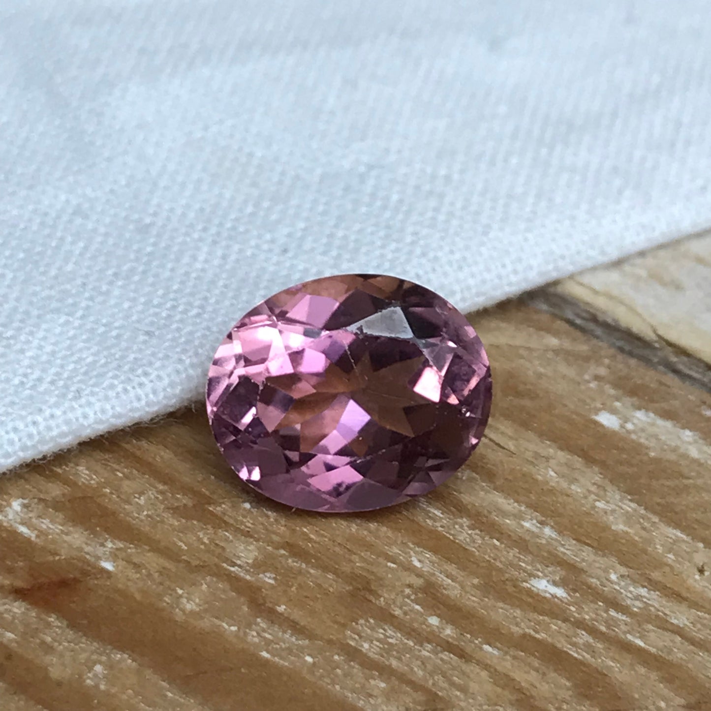4.22 Carat Natural Pink Tourmaline 11.3x9.4mm Oval Cut, Faceted Loose Gemstone, scratched