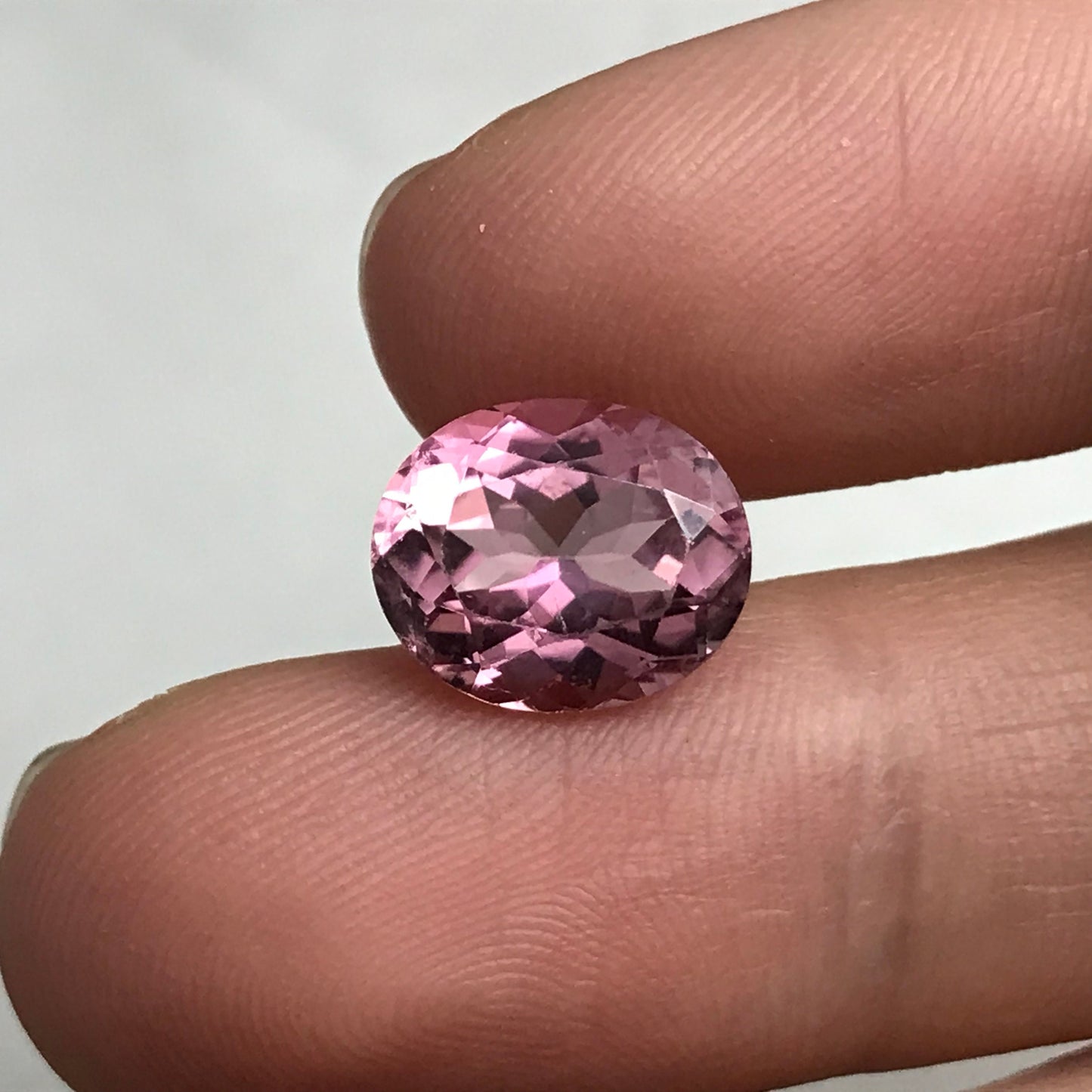 4.22 Carat Natural Pink Tourmaline 11.3x9.4mm Oval Cut, Faceted Loose Gemstone, scratched