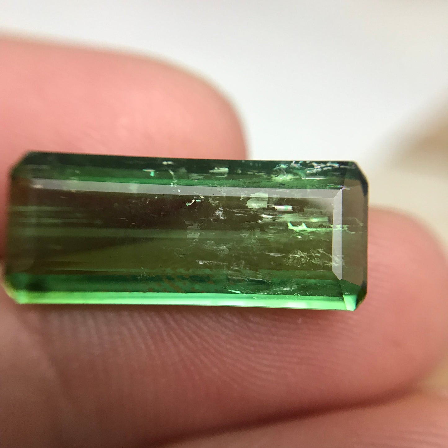 6.93 carat Green Tourmaline 19.6x8mm Octagon Cut Faceted Loose Unmounted Gem Gemstone