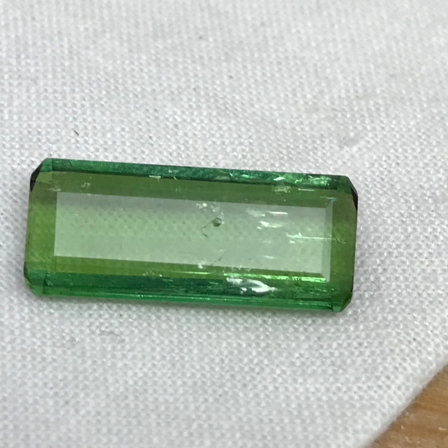6.93 carat Green Tourmaline 19.6x8mm Octagon Cut Faceted Loose Unmounted Gem Gemstone