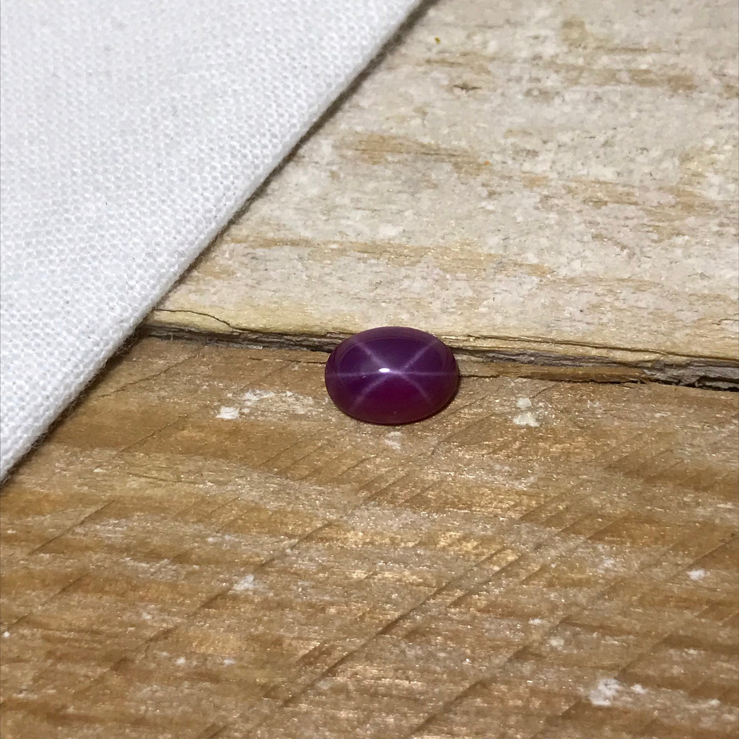 7x5mm Oval cut Lab Star Ruby/Sapphire, 1 carat Synthetic Corundum Cabochon