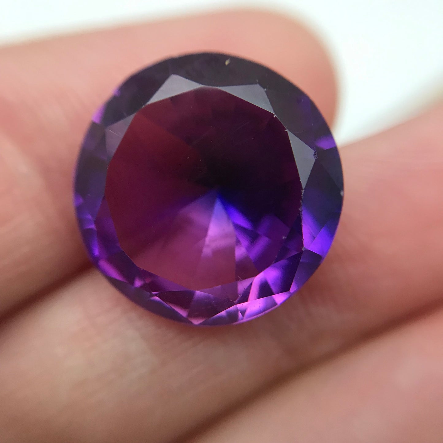 15.93 Ct Lab Created Purple Sapphire 15.5mm  Round Brilliant Cut, Lab Bi-Color Gemstone