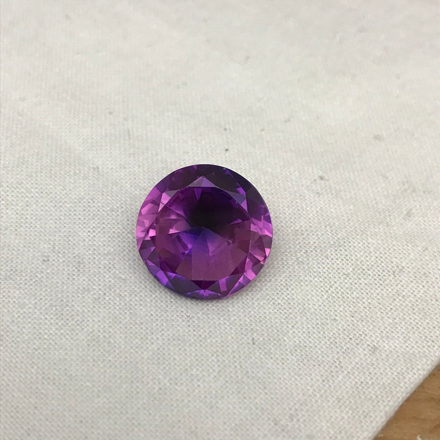 15.93 Ct Lab Created Purple Sapphire 15.5mm  Round Brilliant Cut, Lab Bi-Color Gemstone