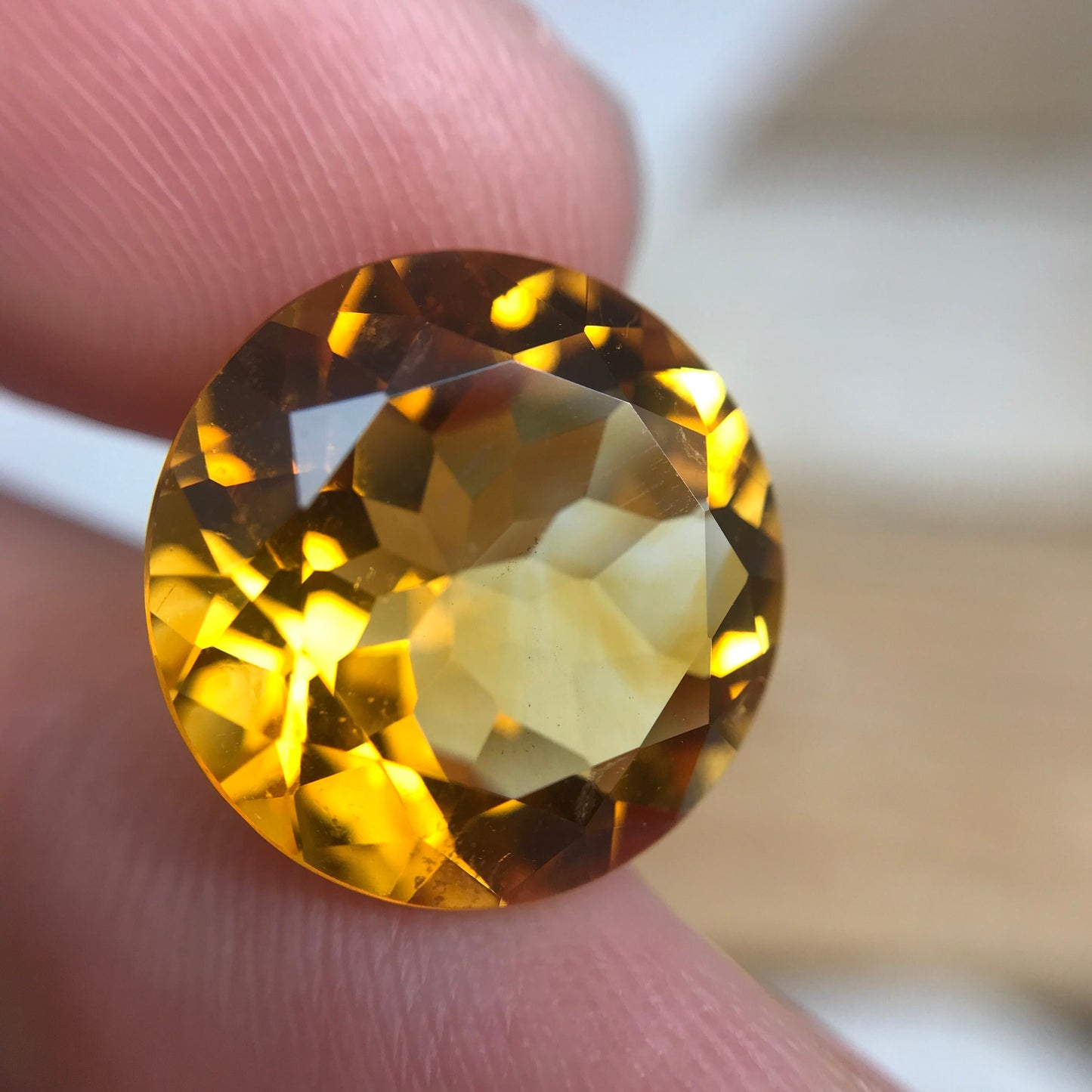 14mm Golden Citrine 8.35 Carat Round Cut, Faceted Loose Gemstone
