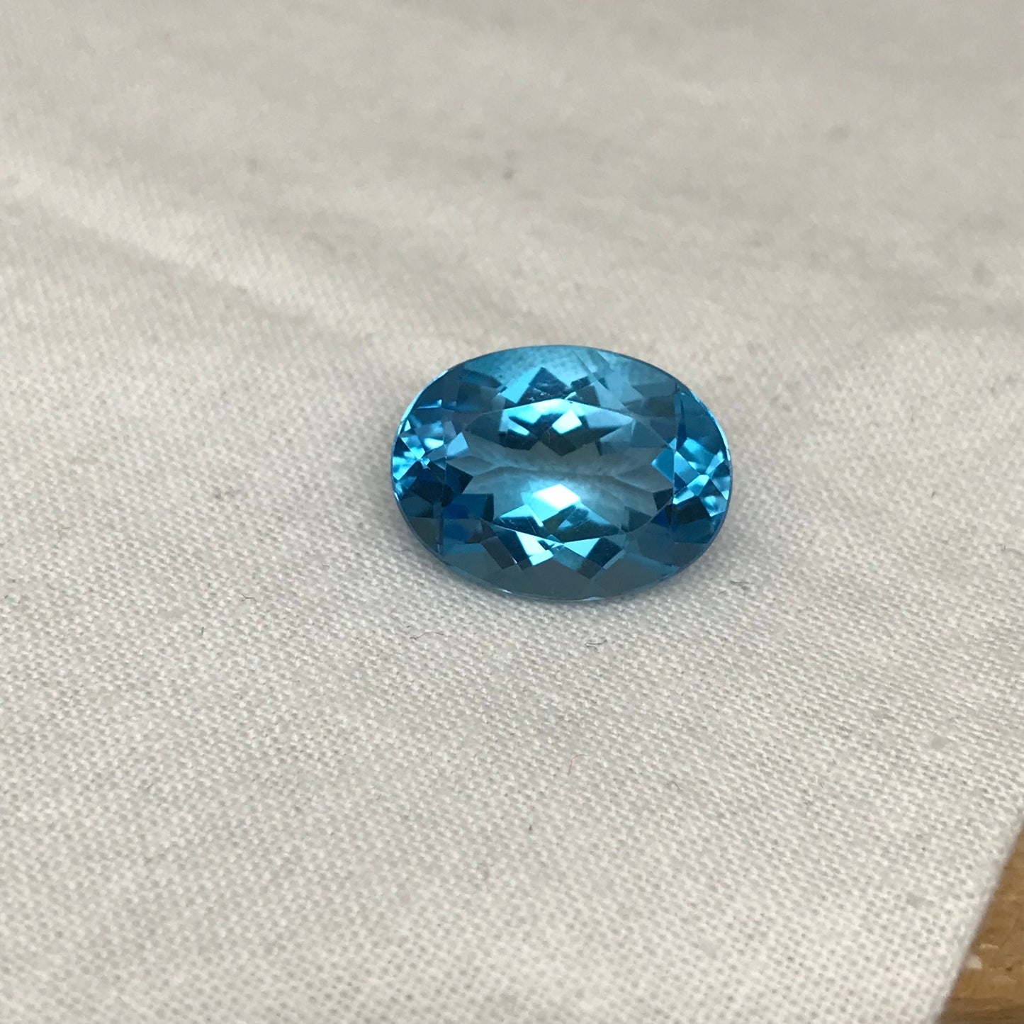 16x12mm Blue Topaz Oval Cut 11.09 Carat, Pre-owned, December Birthstone US Seller