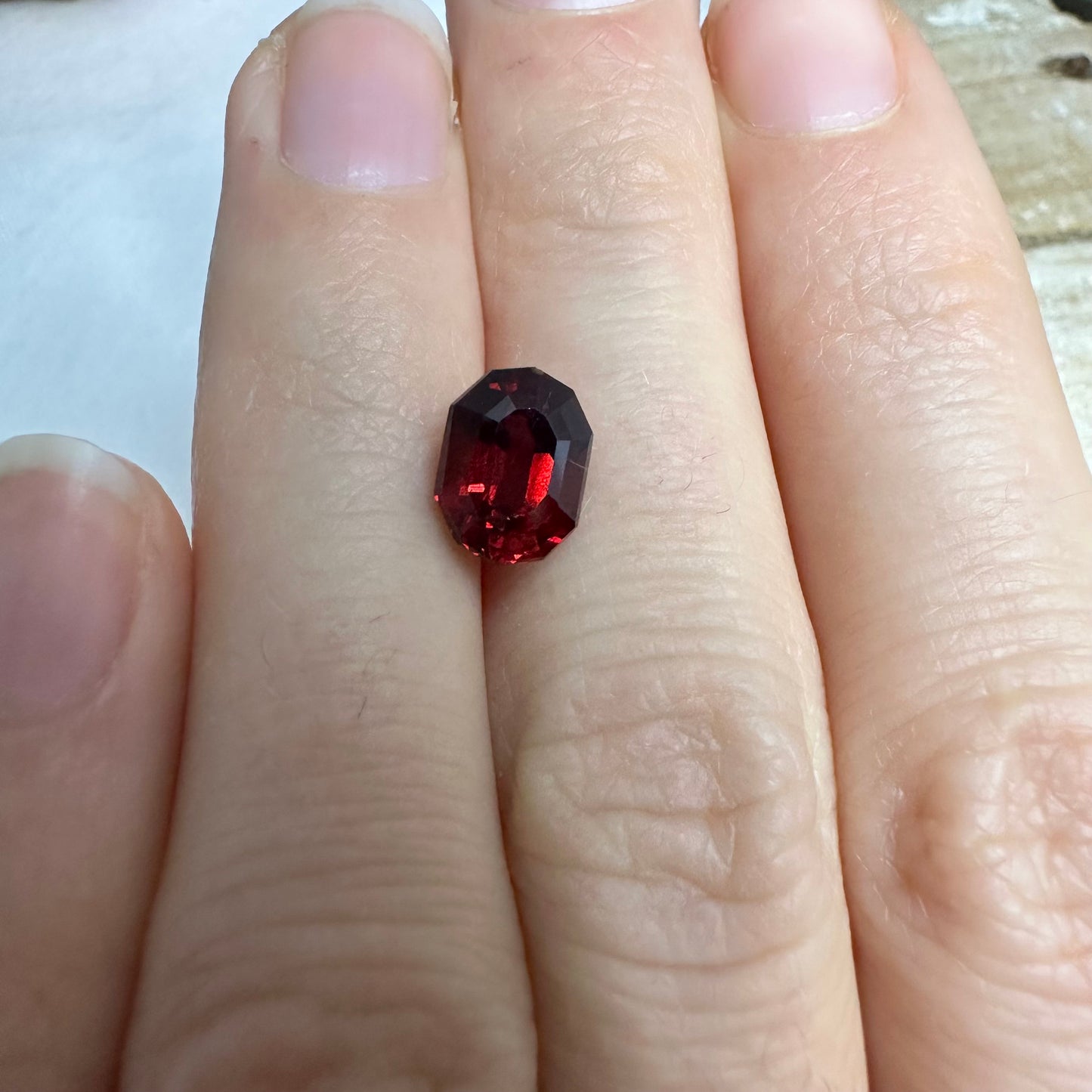 2.74 carat Natural Red Garnet, 9x6.6mm Fancy Oval Cut, Faceted Loose Gemstone