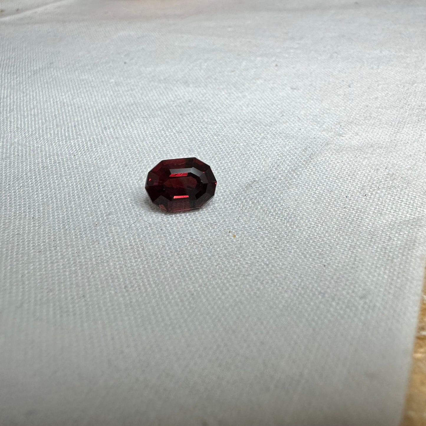 2.74 carat Natural Red Garnet, 9x6.6mm Fancy Oval Cut, Faceted Loose Gemstone