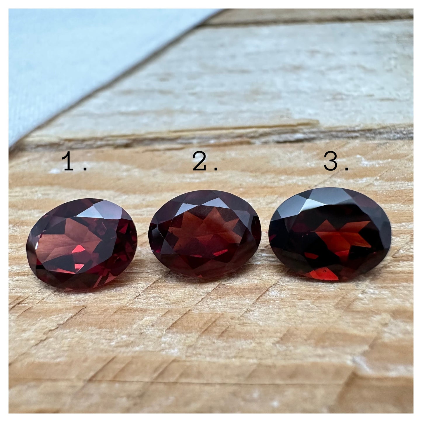 Pick-One Garnet 9x7mm Oval Cut Faceted Loose Stones Unmounted Gemstone Red Flowing Gems Approx 2.09-2.32 Garnet