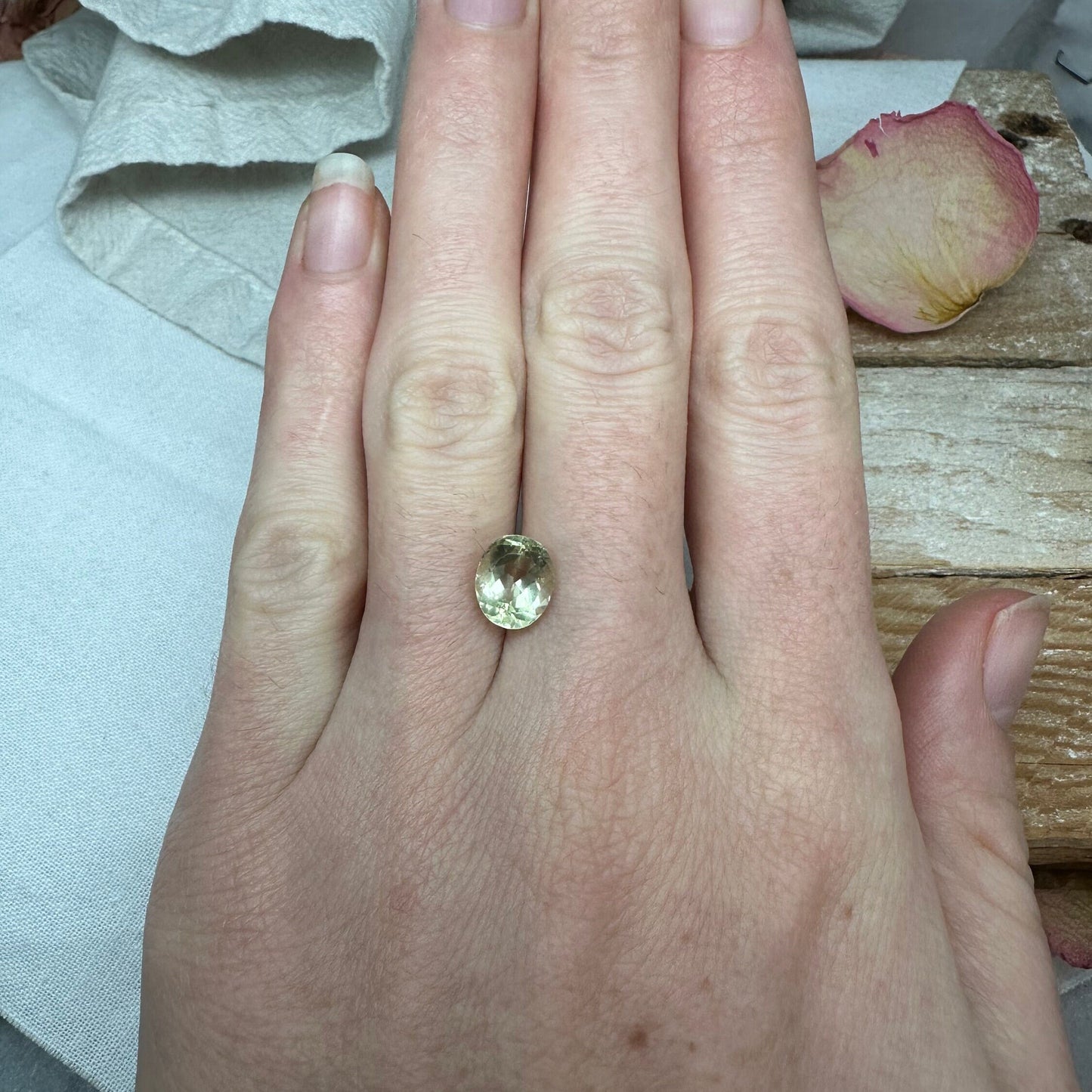 2 Carat Yellow Labradorite 8.65x7.15mm Oval