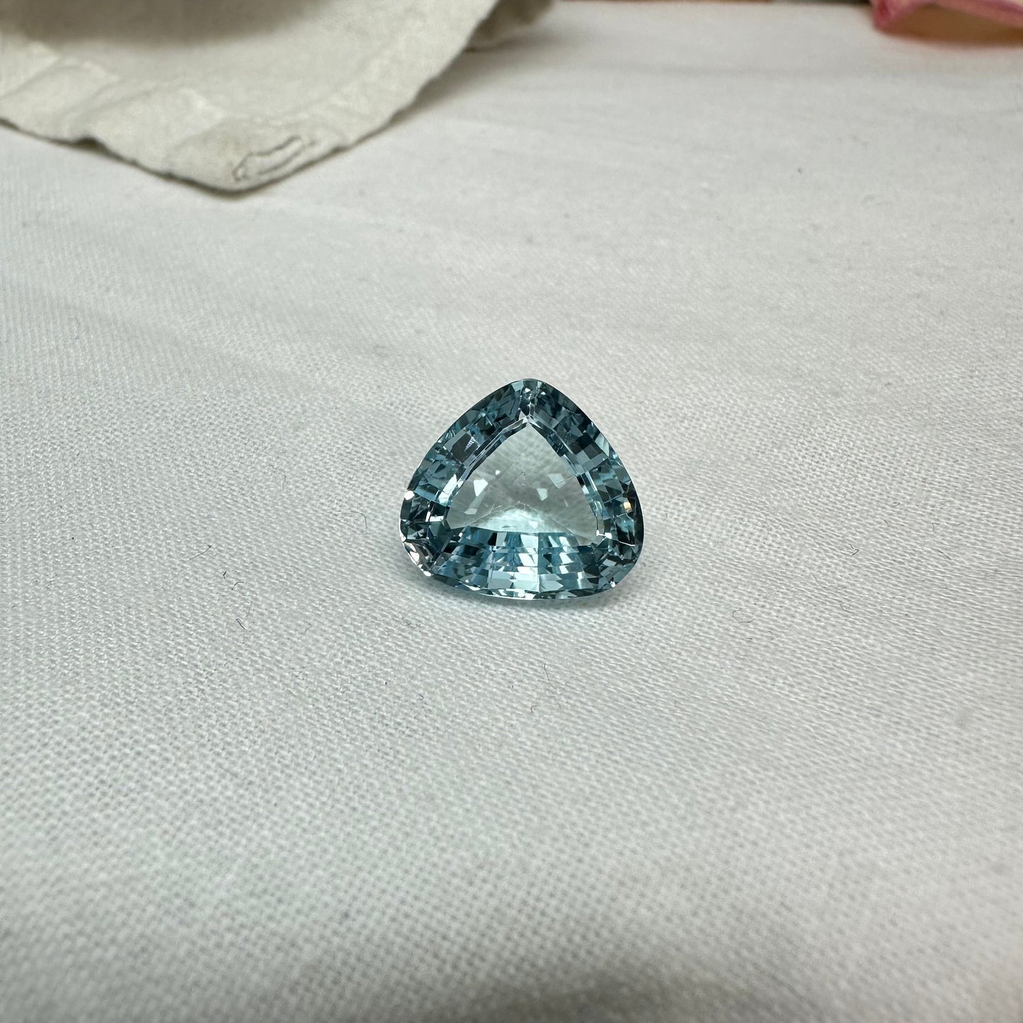 7.5 Carat Aquamarine 13.9x12.75mm Pear
