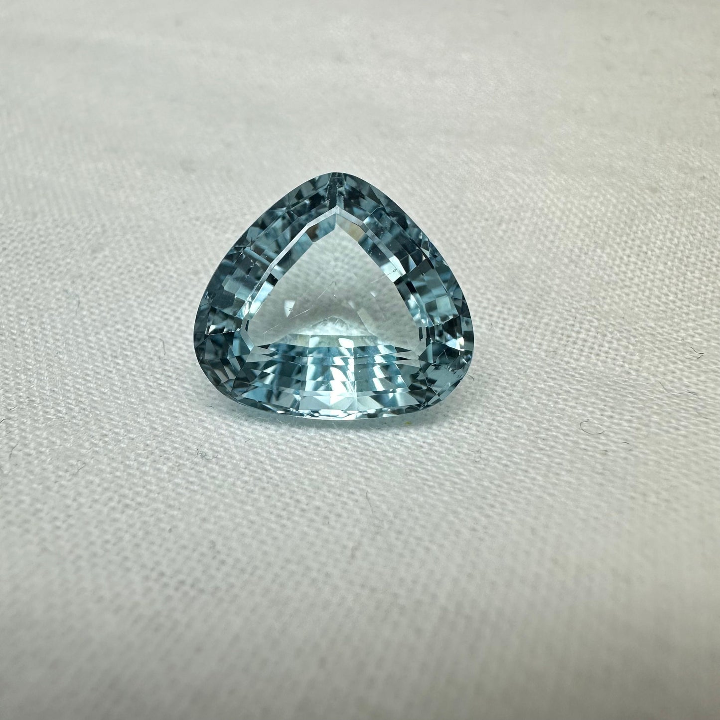 7.5 Carat Aquamarine 13.9x12.75mm Pear