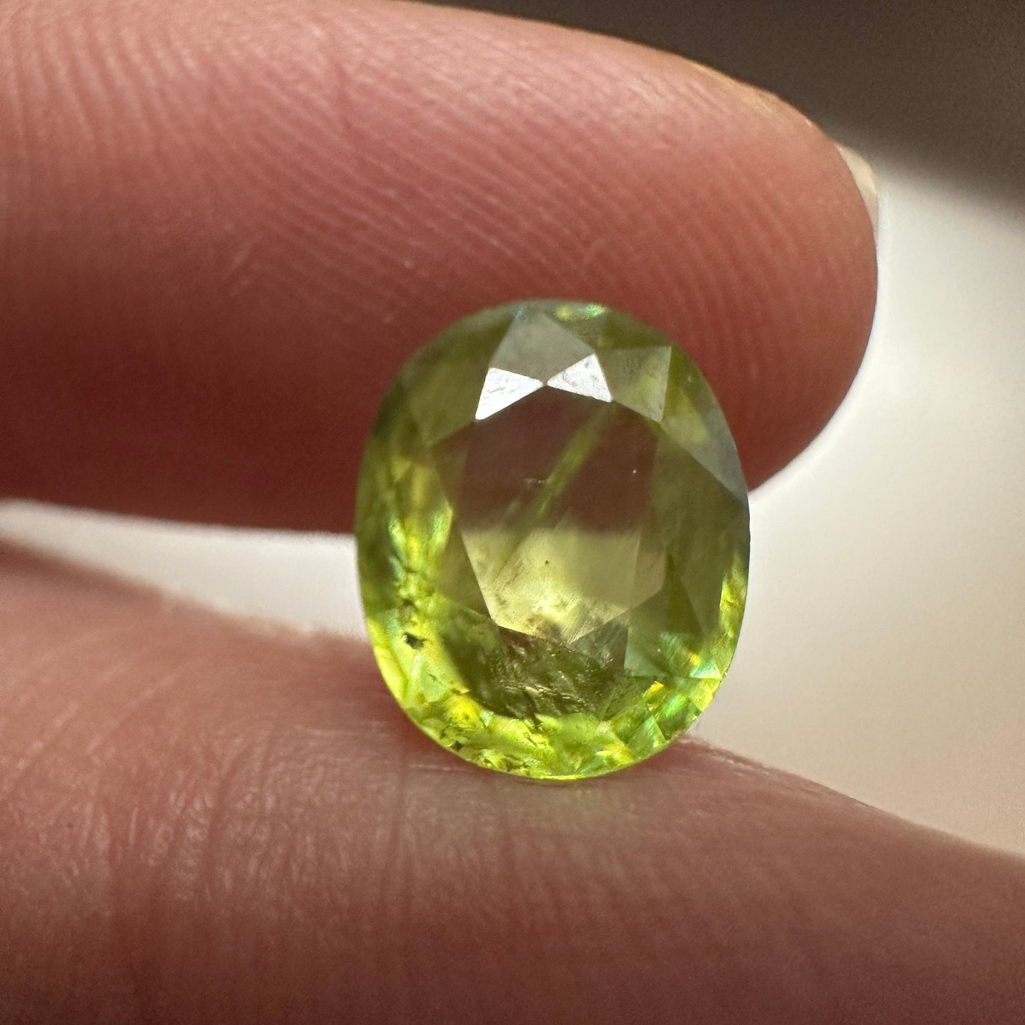10x8mm Yellow Green Sphene 2.87 Ct, Oval Cut, Natural Sphene, Faceted Loose Titanite with Fire